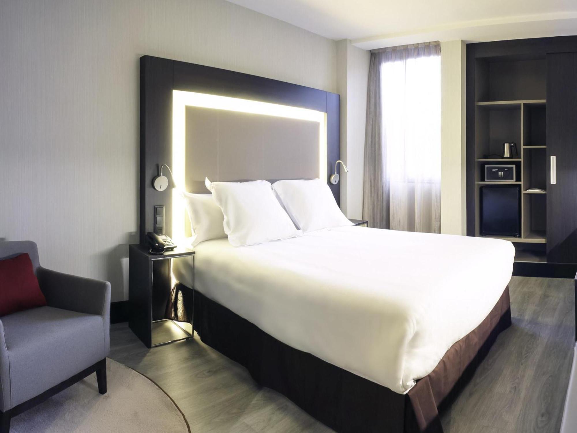 Standard Queen Room,1704843178:JPEG