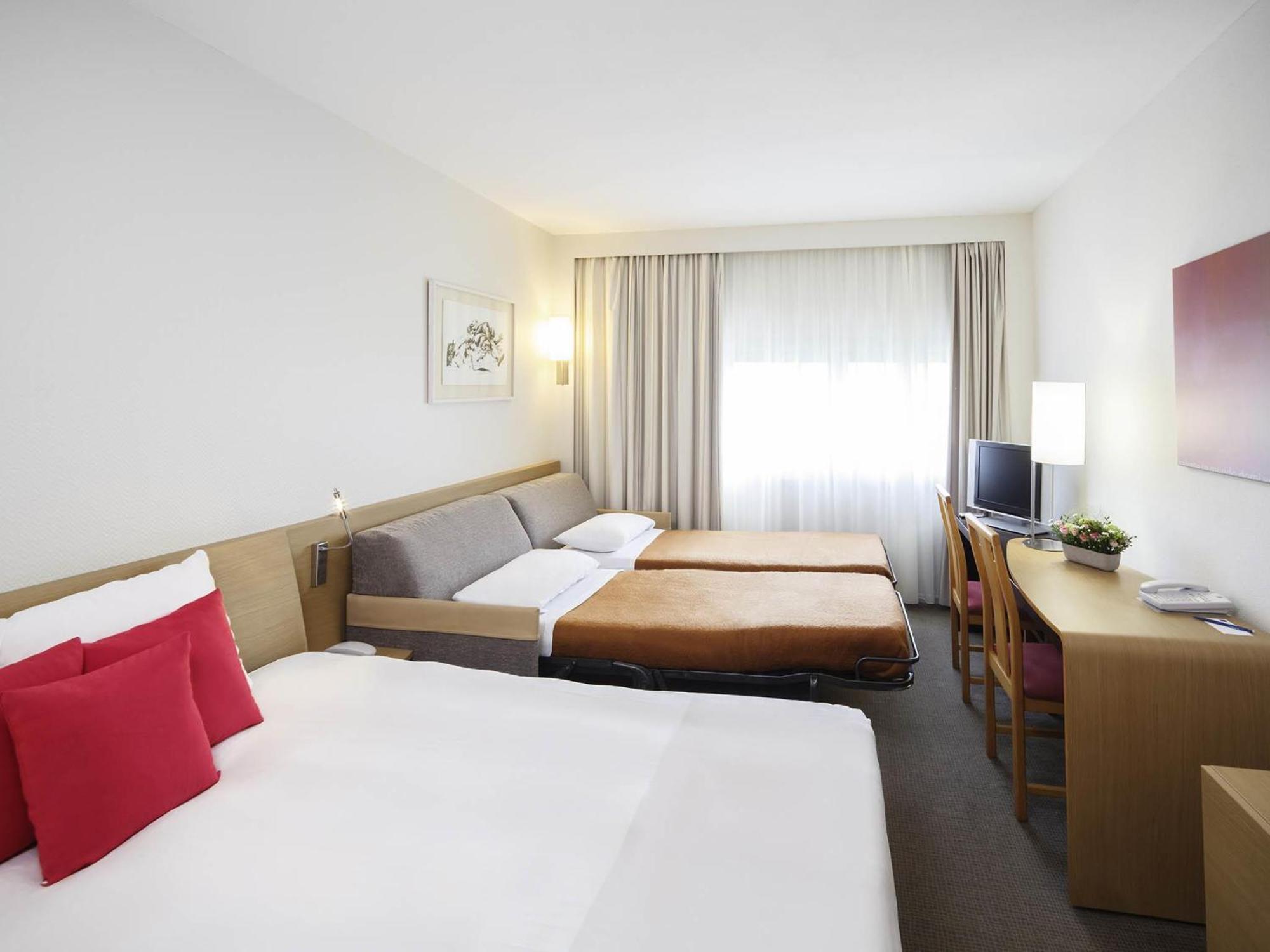 Superior Queen Room with Double Sofa Bed,1704847443:JPEG