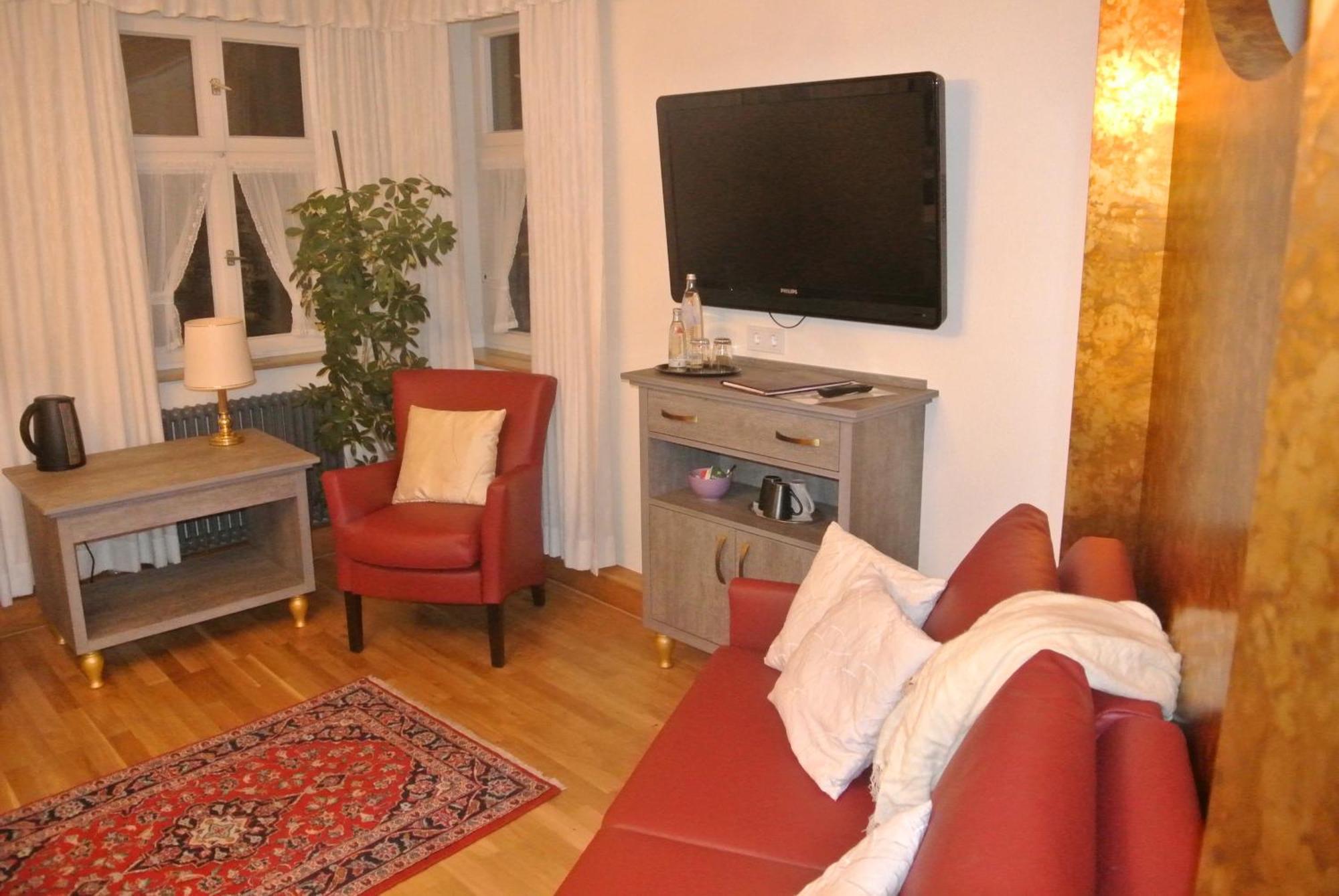 Comfort Triple Room