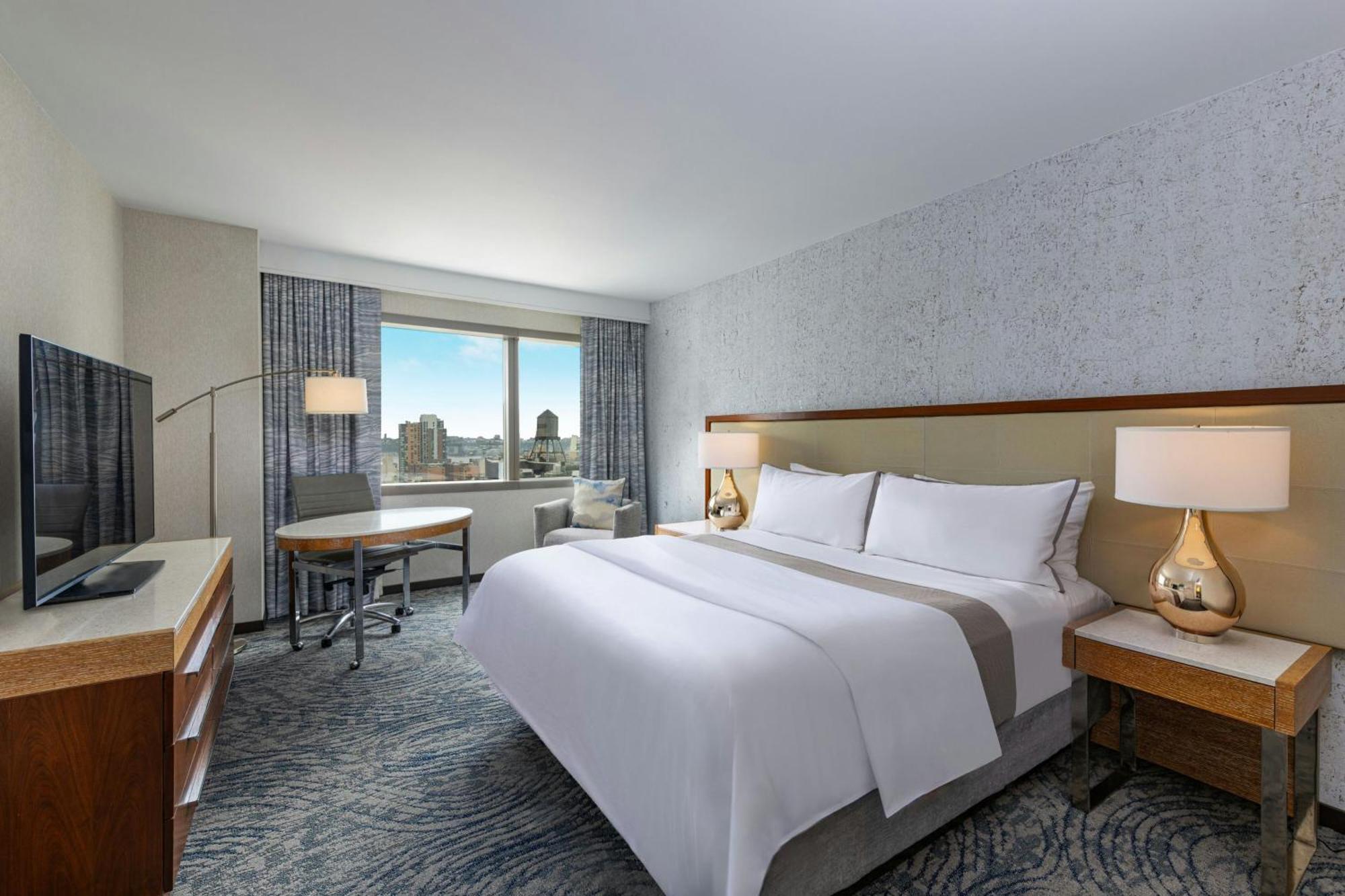 Premium King Room Skyline View Roll Shower Mobility Hearing Accessible