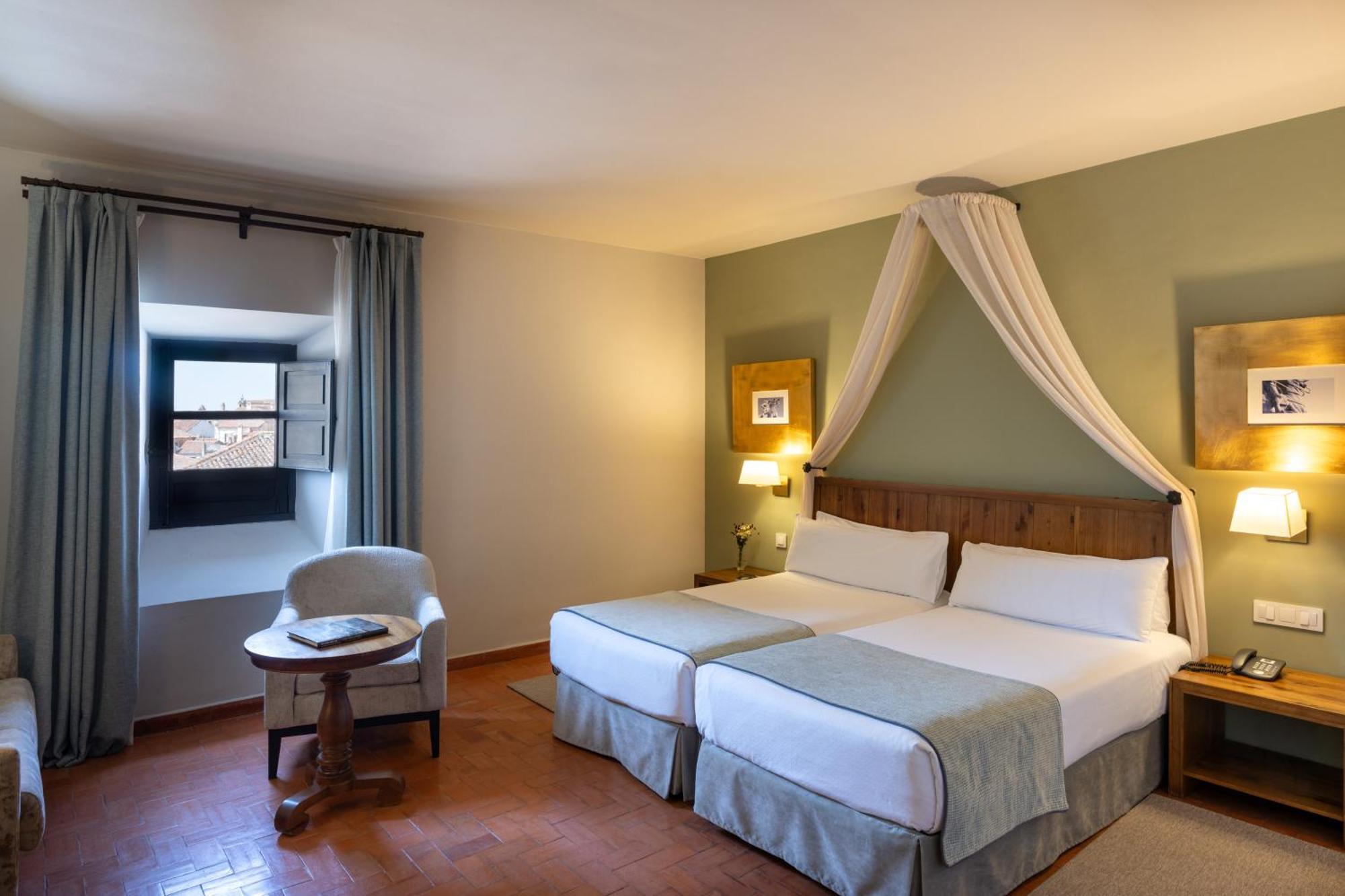 Double or Twin Room with Extra Bed (2 Adults + 1 Child),1704887834:JPEG
