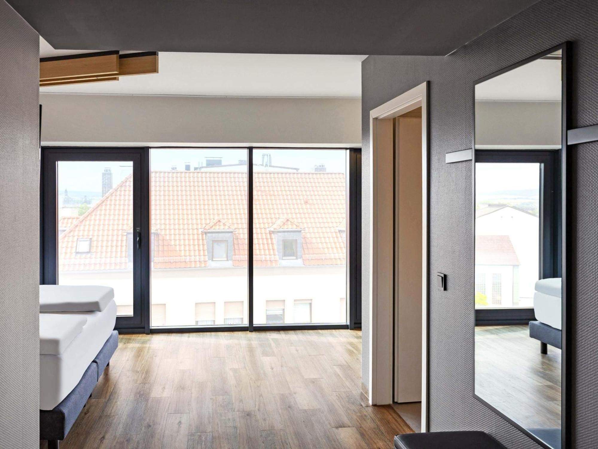 Premium Room,1704889325:JPEG