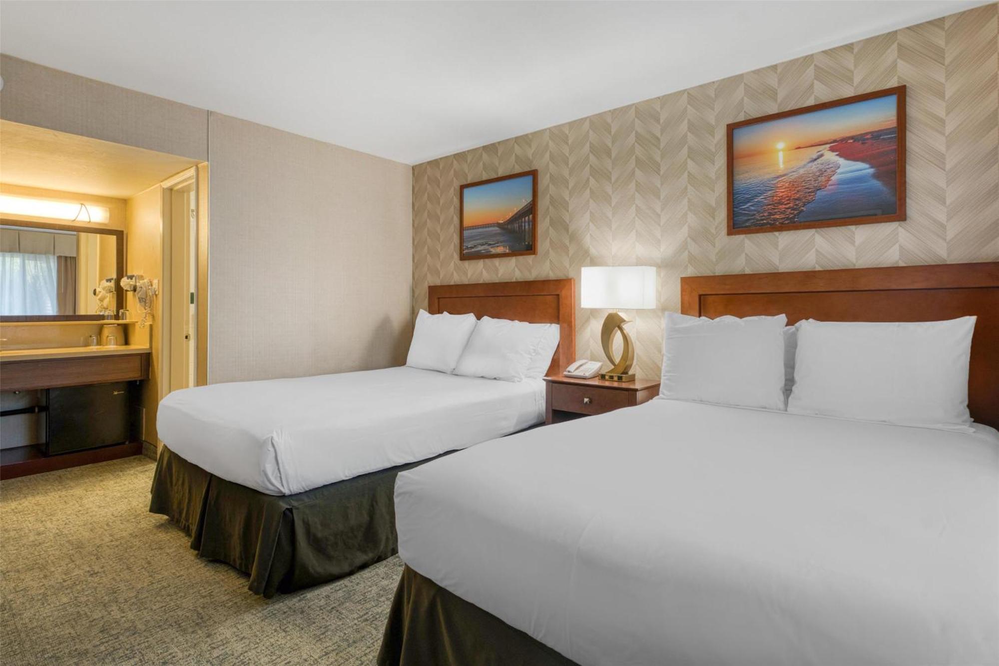 Double Room with Two Double Beds,1704896005:JPEG