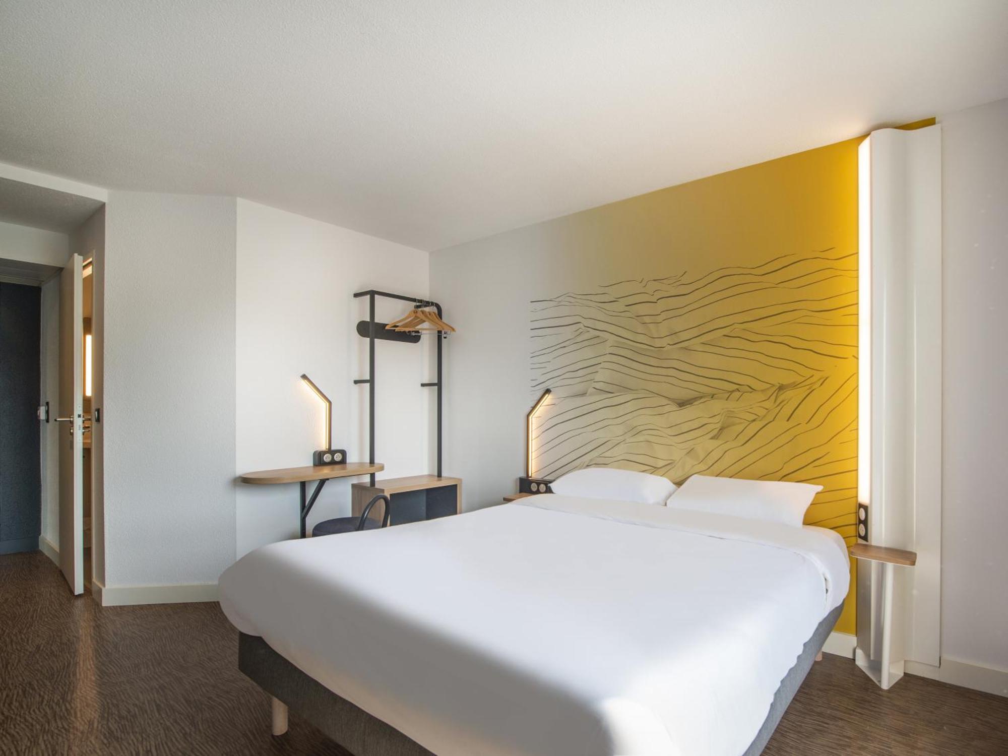 Double Room,1547128933:JPEG