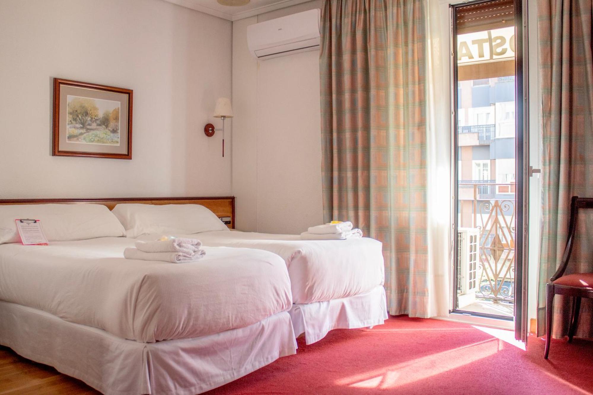 Twin Room City View