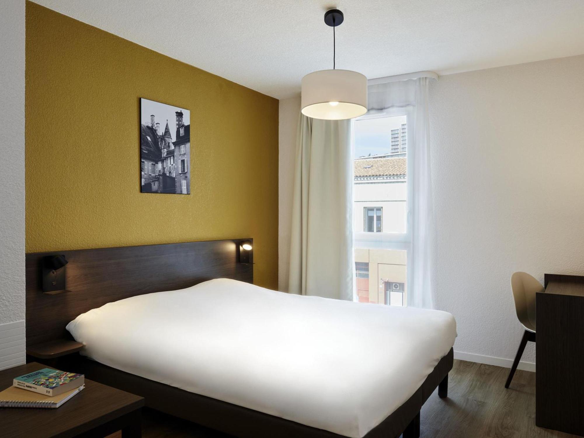 Studio - City Side (2 Adults),1715888741:JPEG