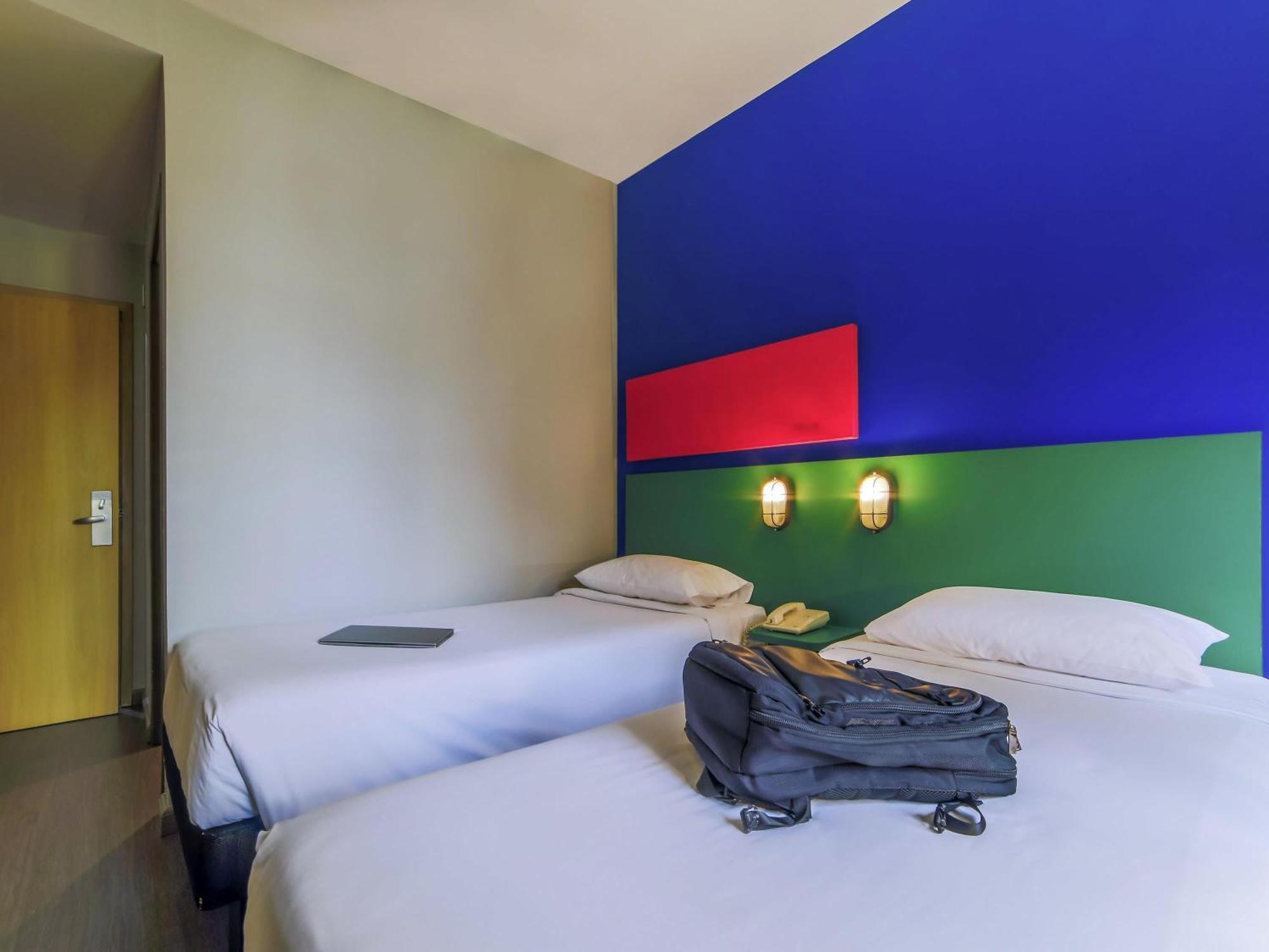 Standard Apartment Twin Beds