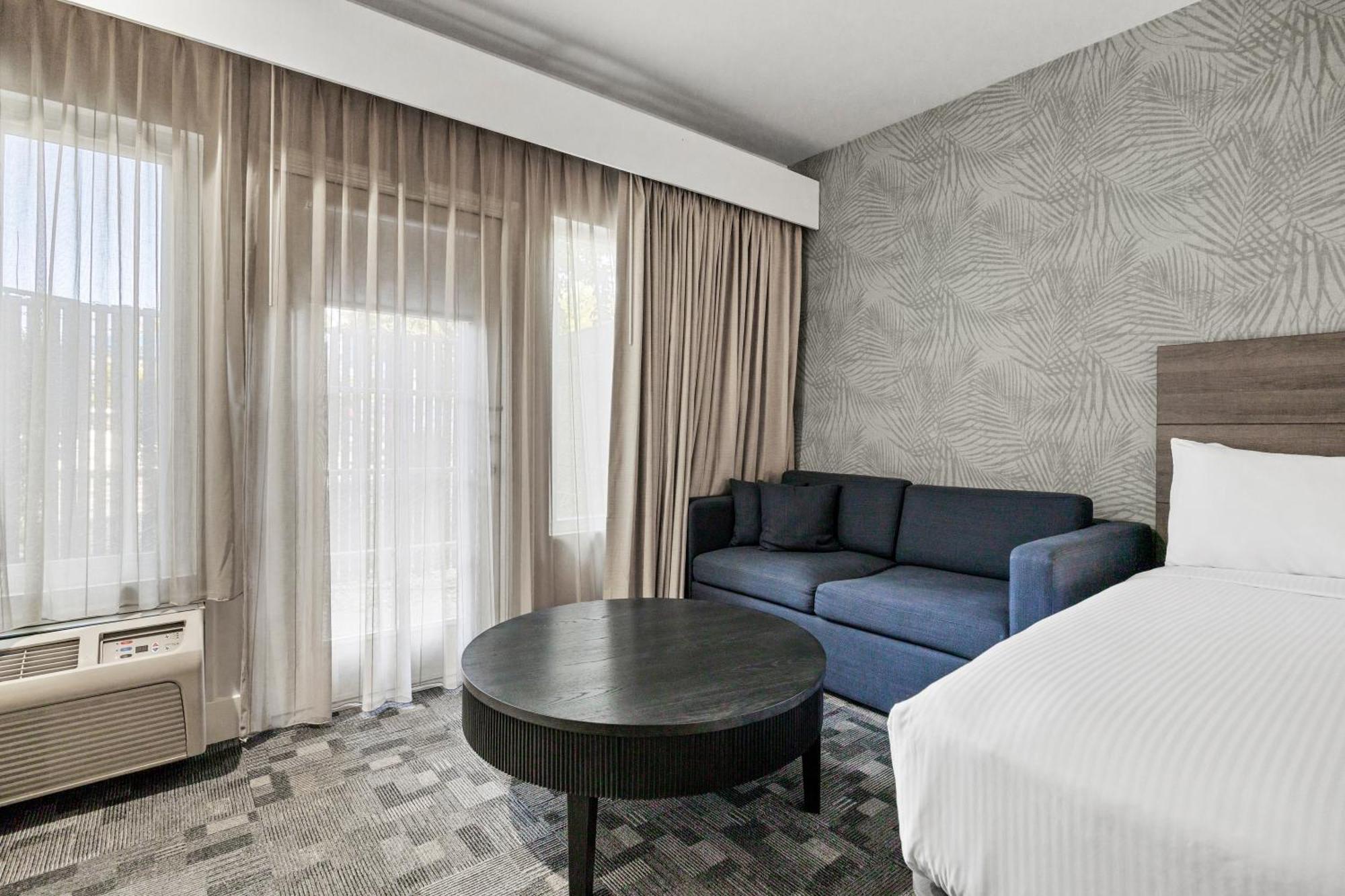 One Room Suite Two Queen Beds Sofa bed Non Smoking