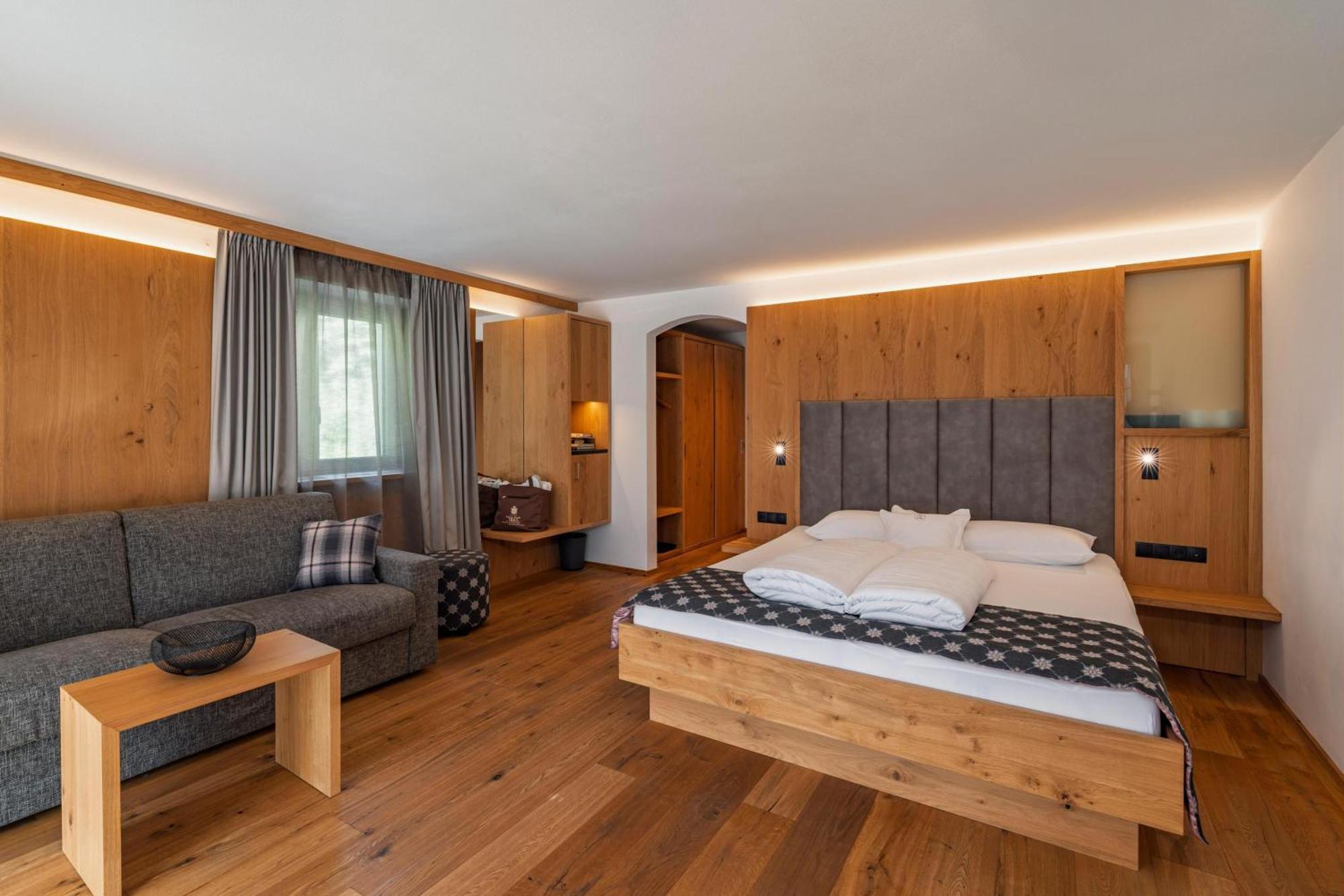 Junior Suite Balcony