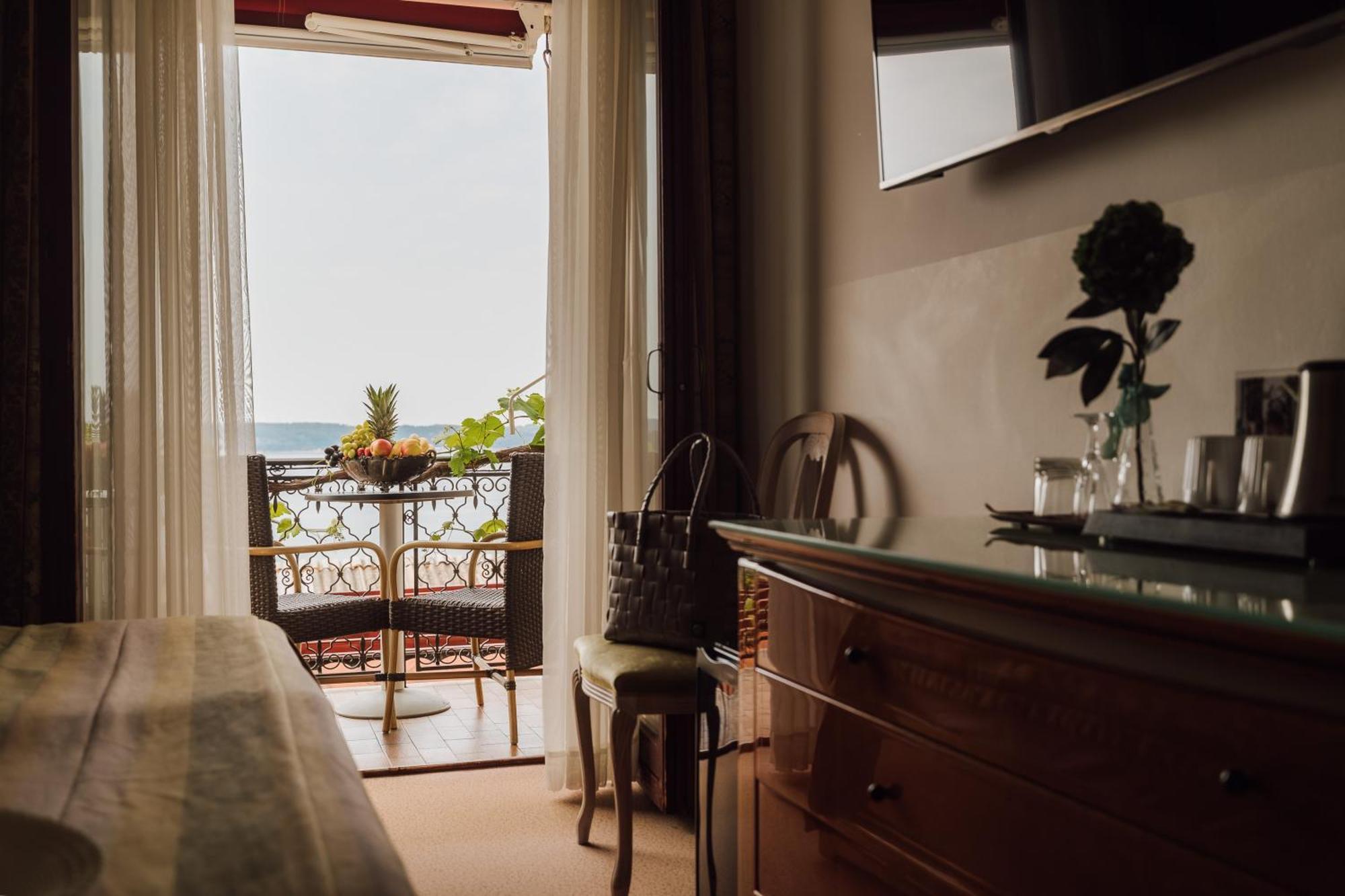 Comfort Double or Twin Room Balcony Sea View