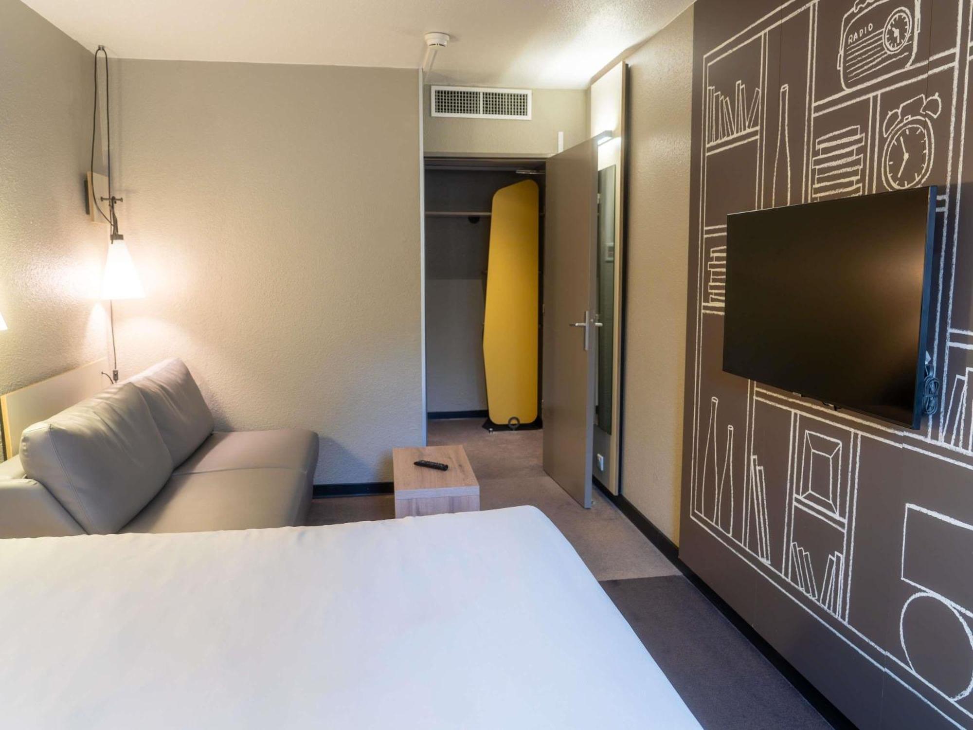 Standard Double Room Sofa Bed
