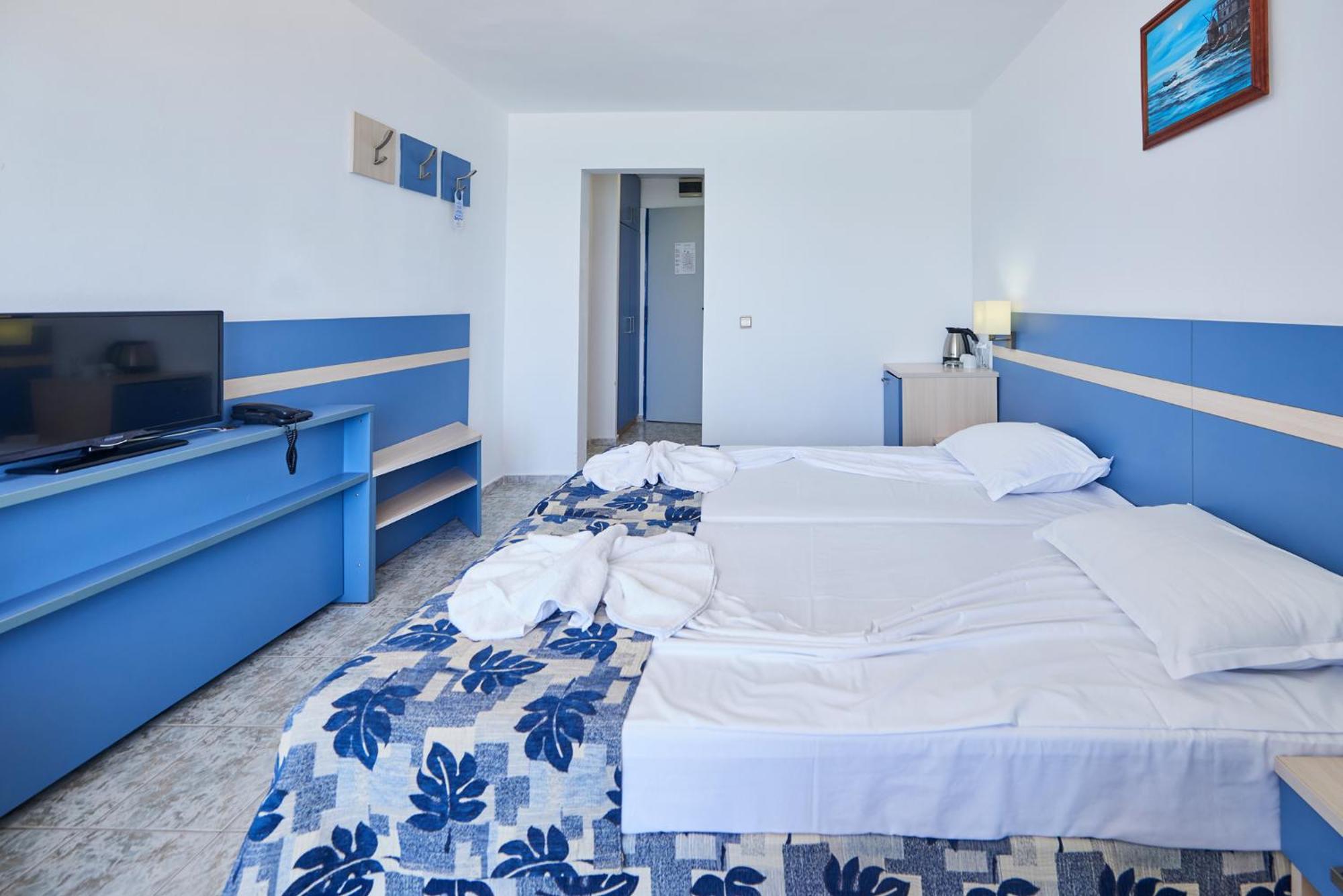 Twin Room Sea View
