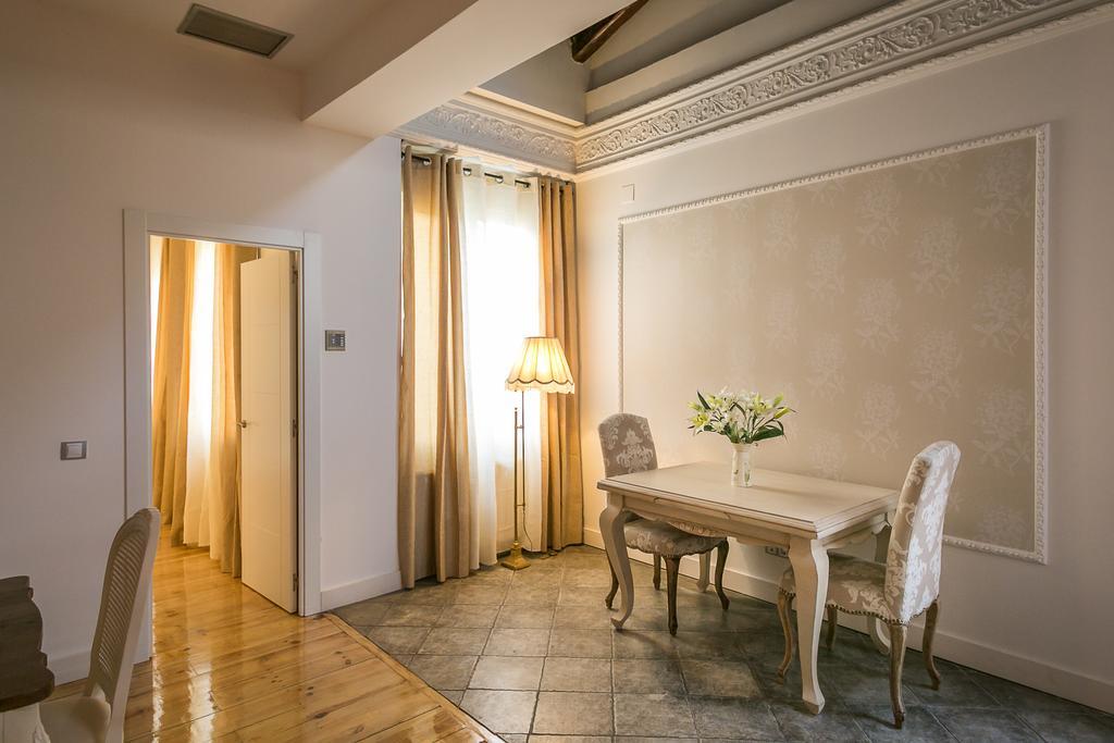 Interior Premium Double Room