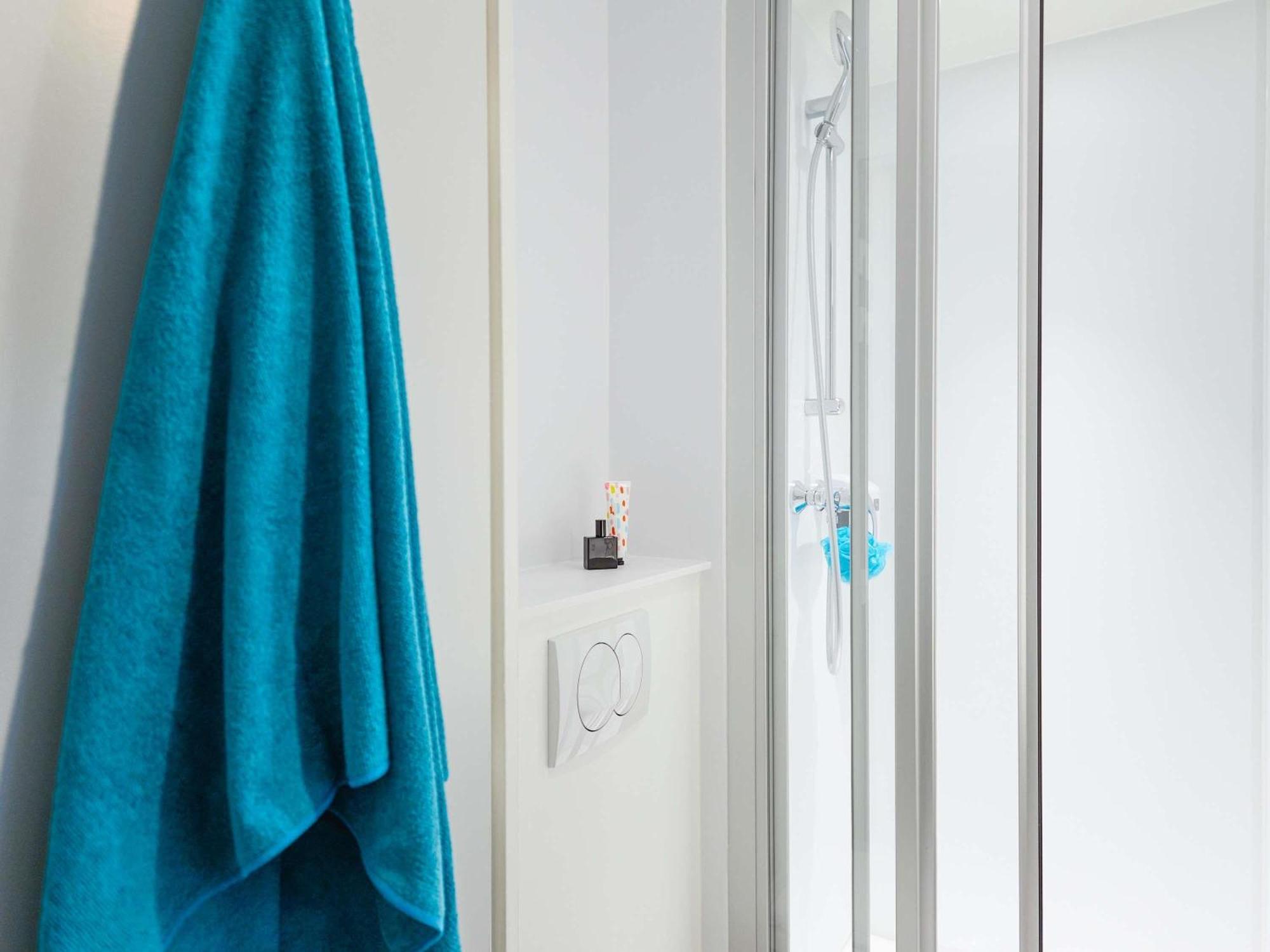 Cabrio Room Private Bathroom