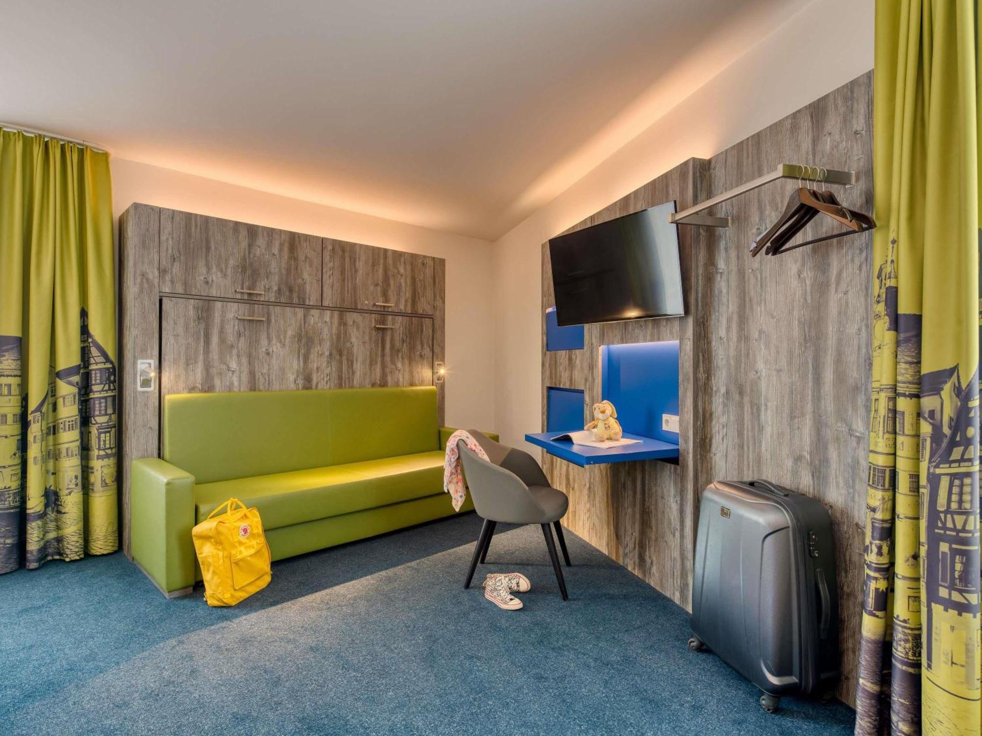 Standard Suite One Double Bed Two Single Beds