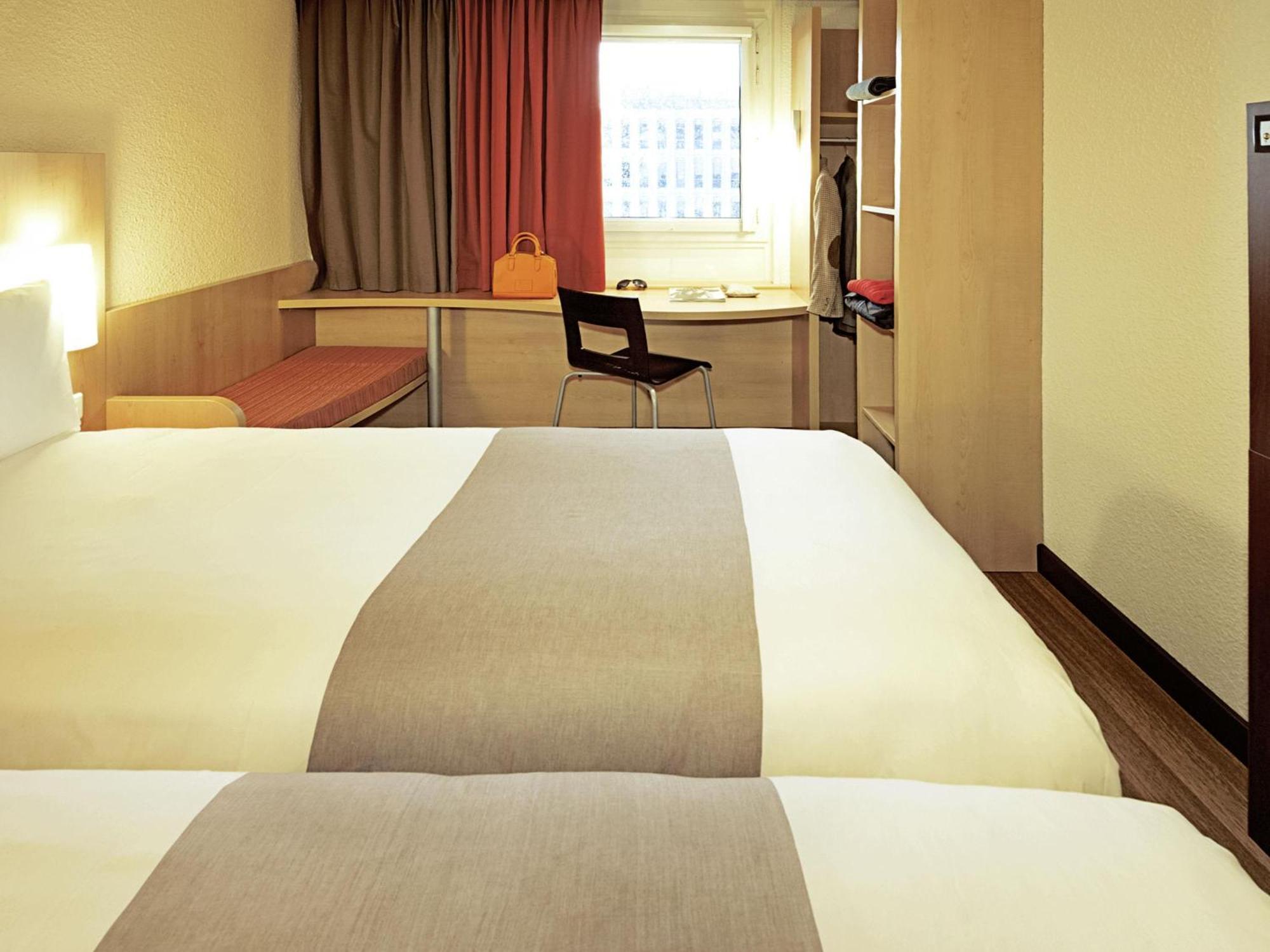 Standard Twin Room,1705016951:JPEG