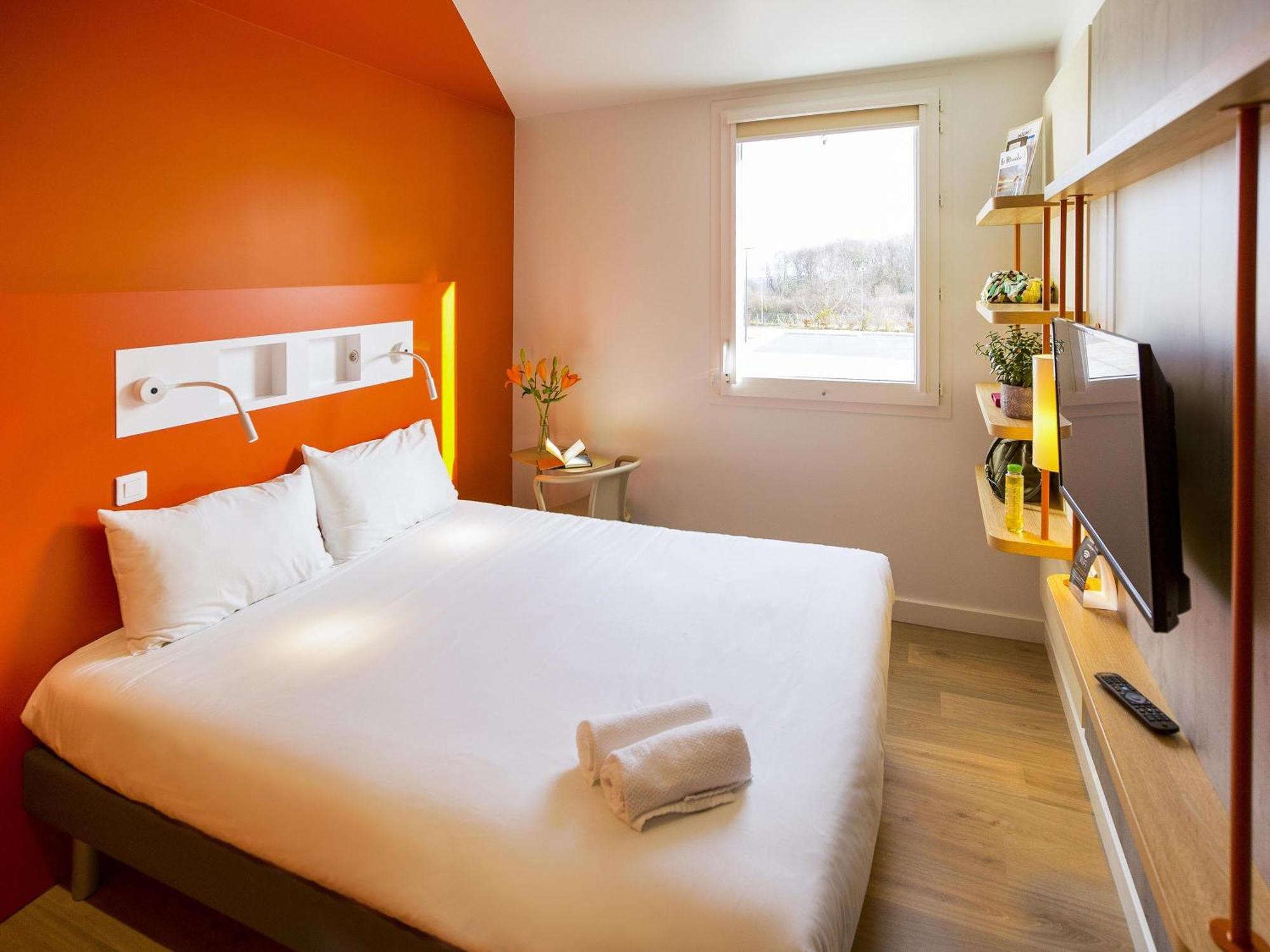 Double Room,1731546339:JPEG