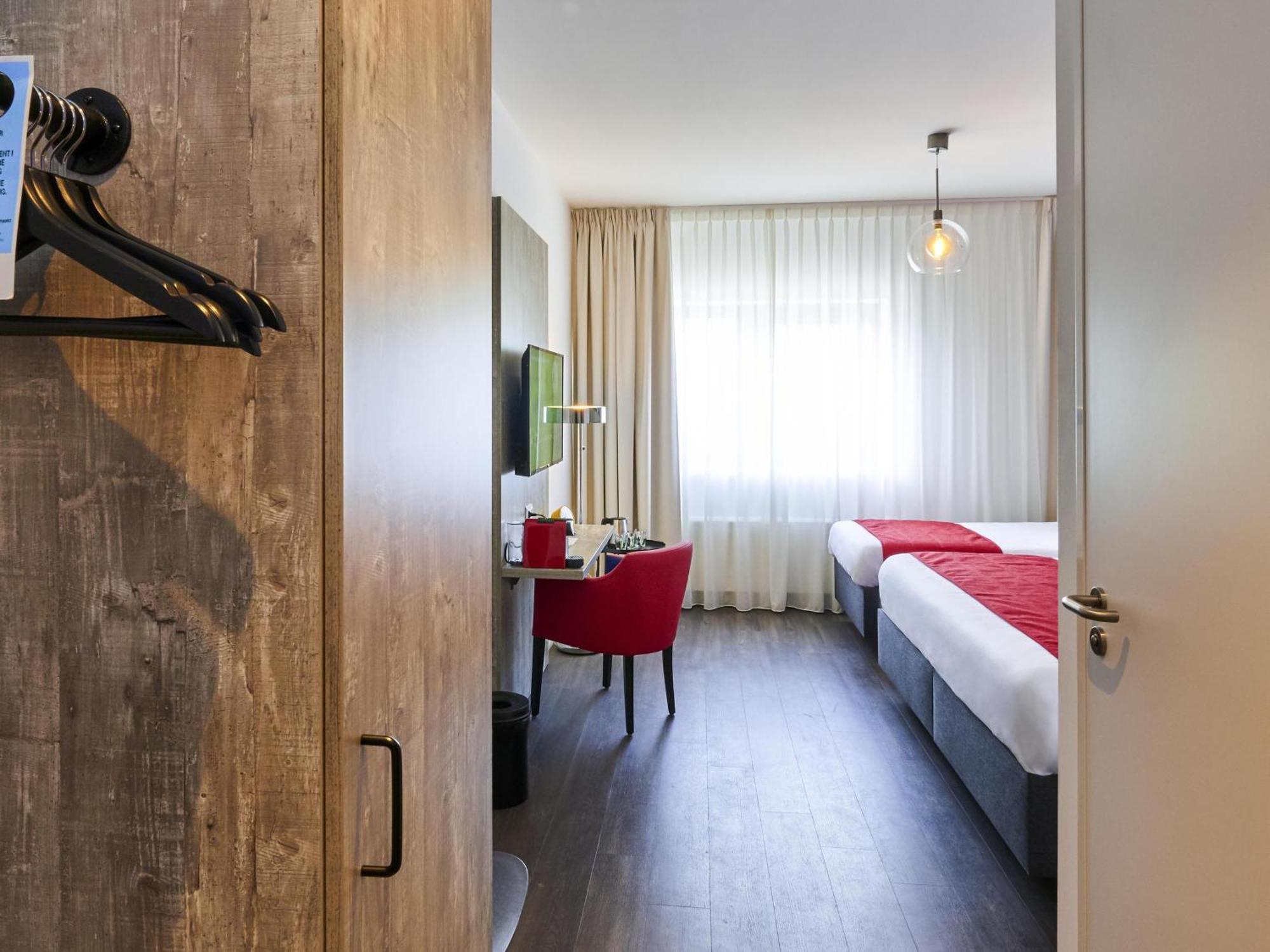 Superior Triple Room,1739606546:JPEG