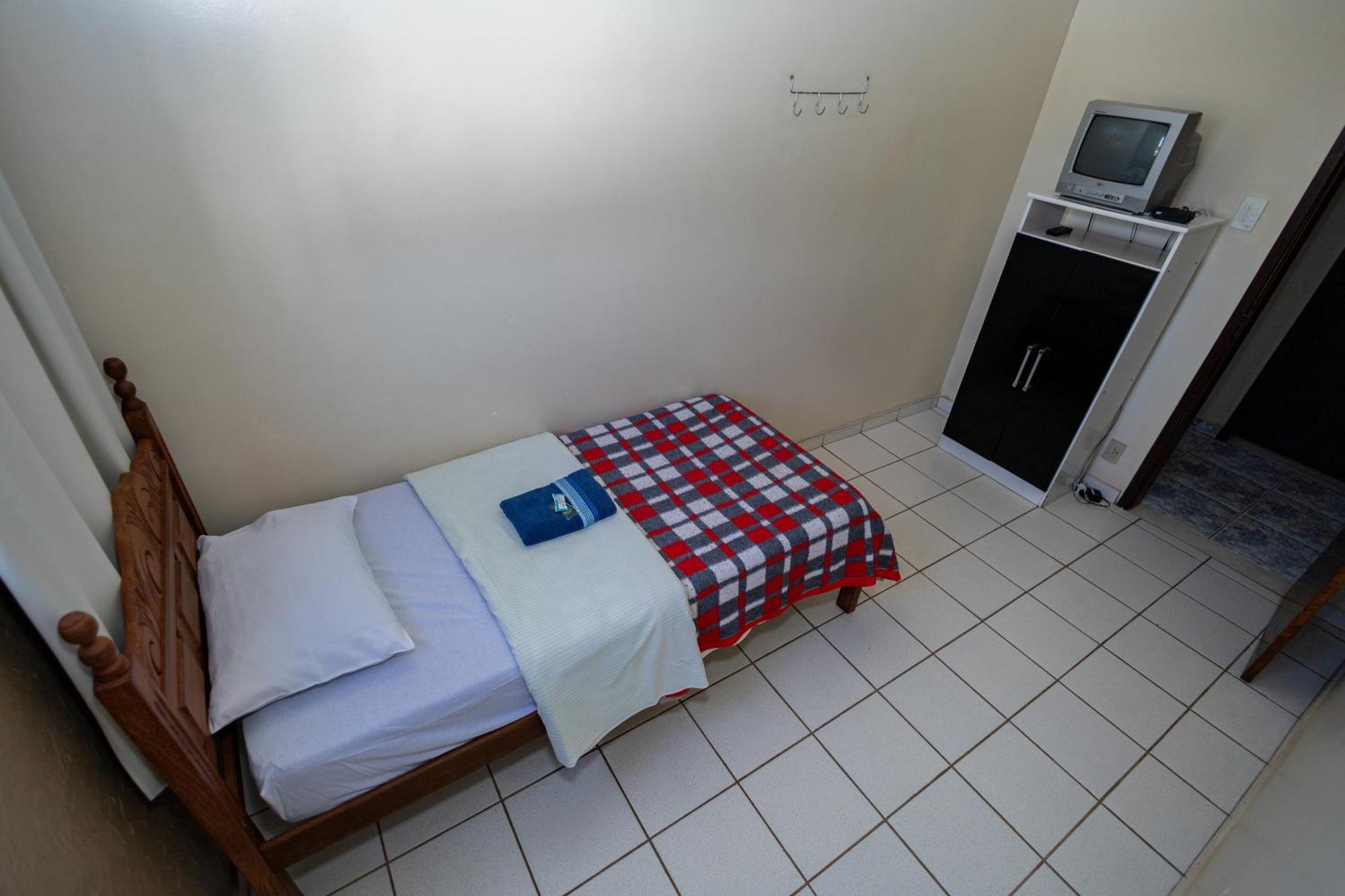 Single Room,1705119079:JPEG