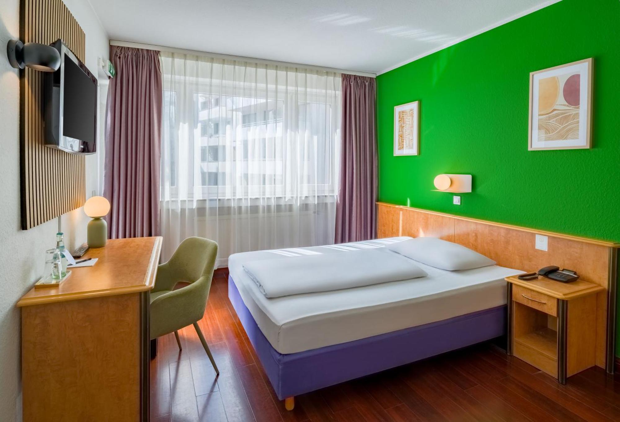 Single Room