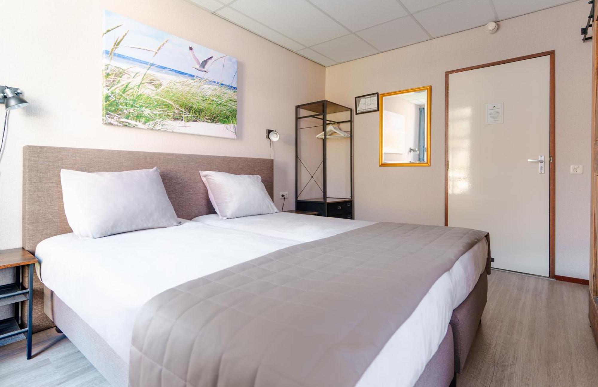 Double or Twin Room,1705556353:JPEG