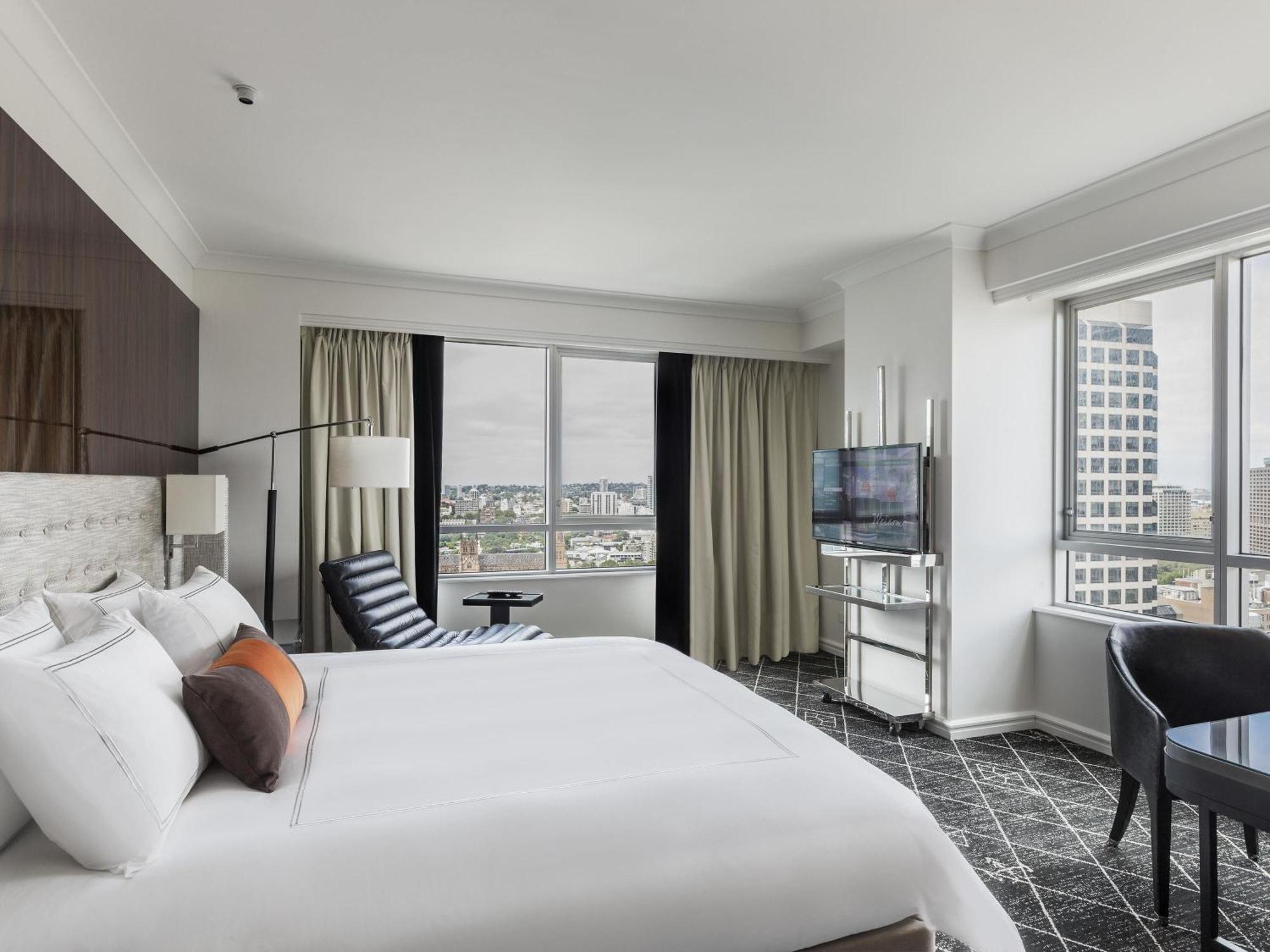 Corner King Room,1705558495:JPEG