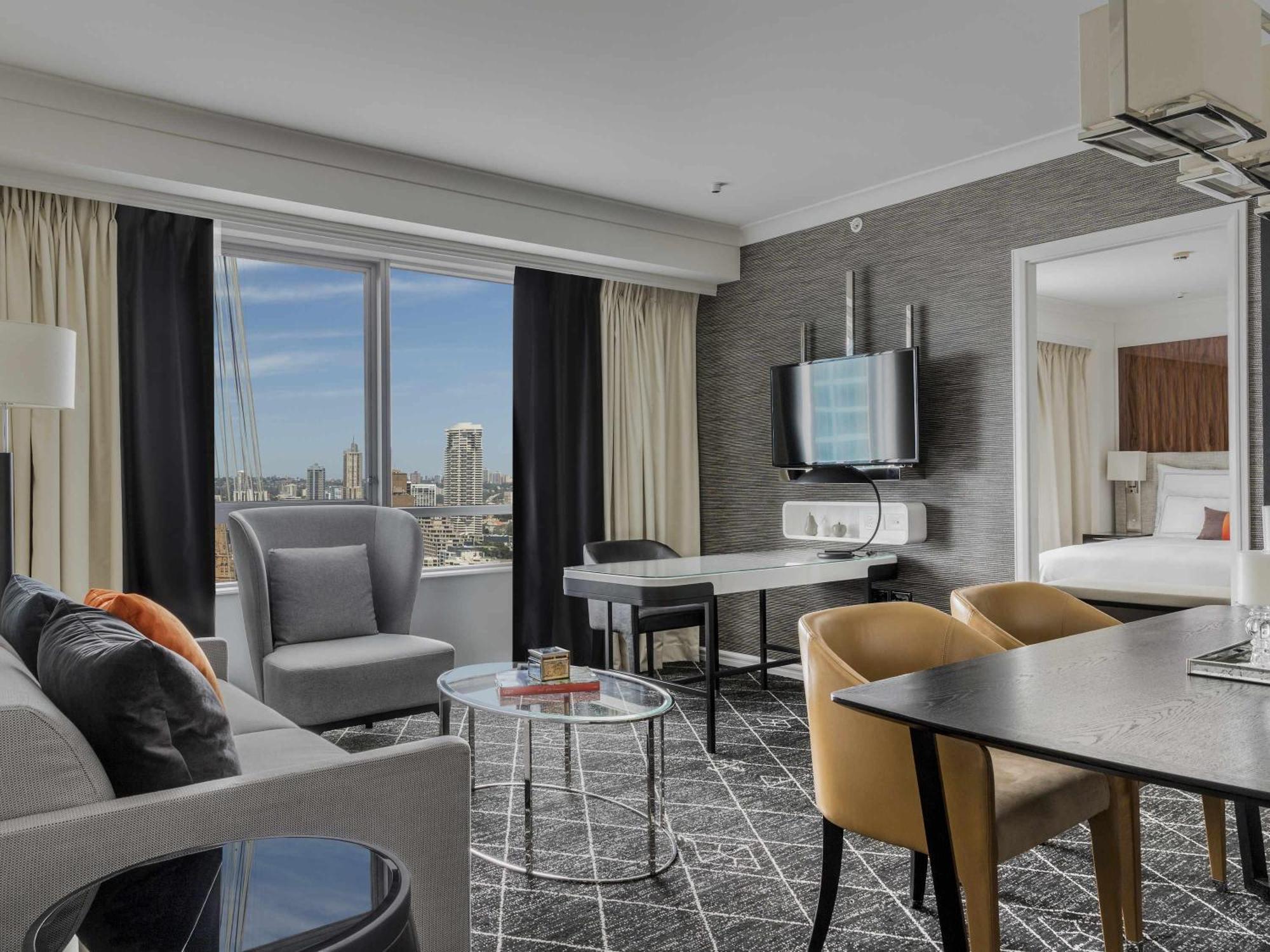 Executive King Suite with Sofa - Club Floor Access,1705558551:JPEG
