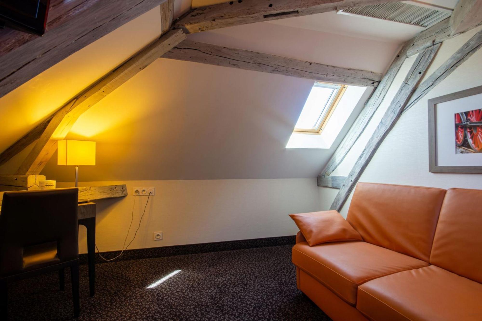 Chambre familiale supérieure climatisée