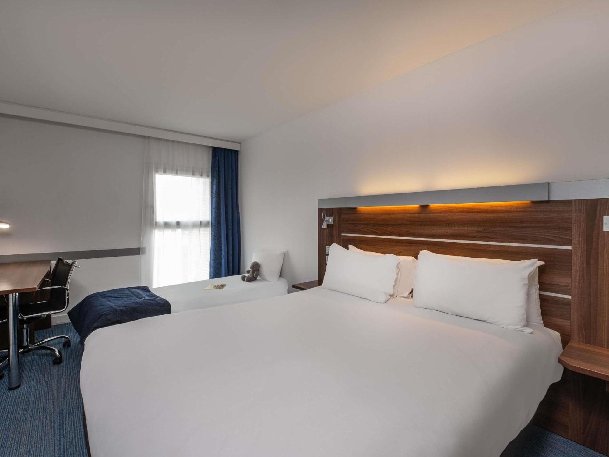 Standard Double Room Sofa Bed,1659462449:JPEG