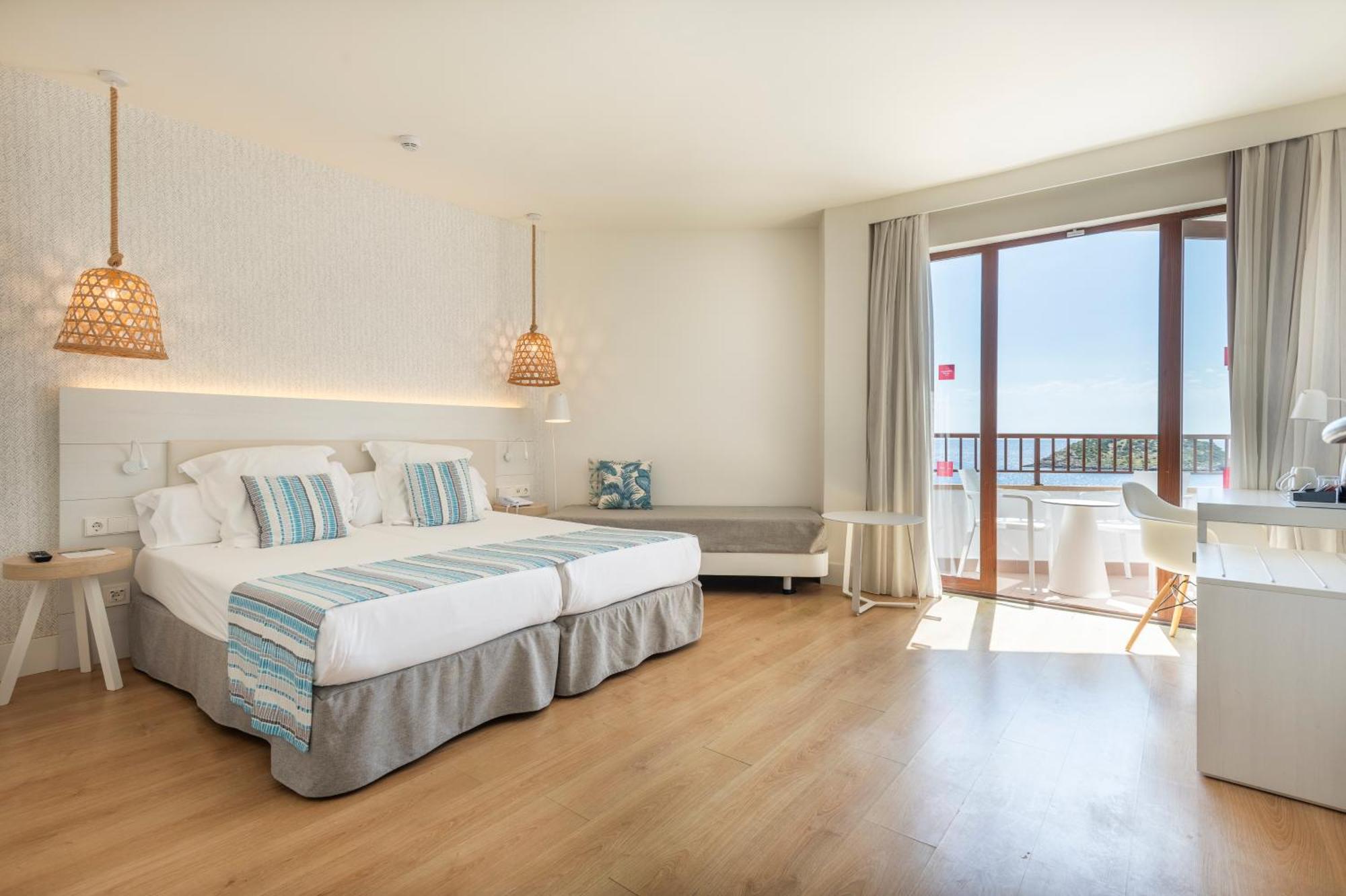 Deluxe Double Room Sea View