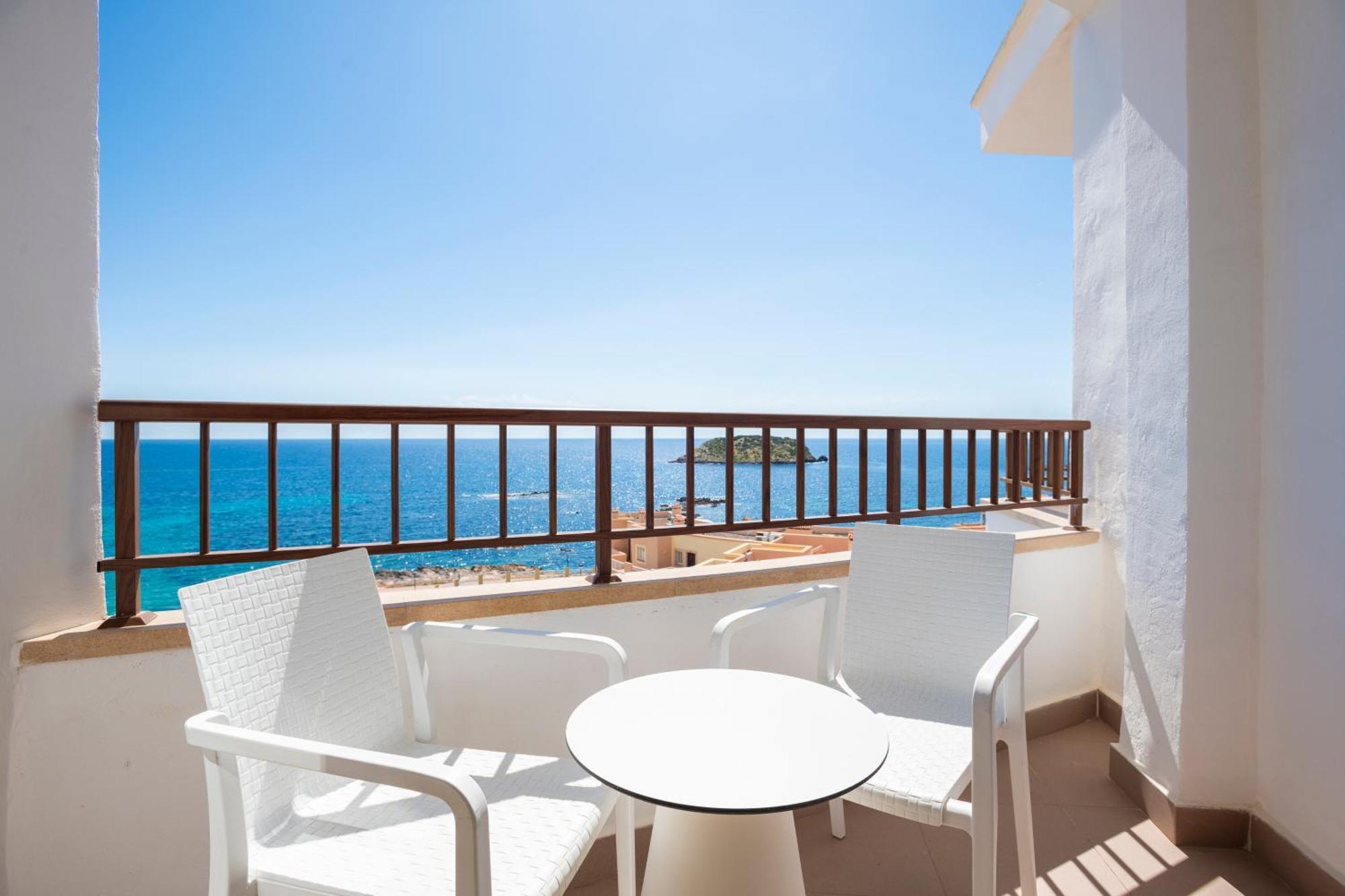 Deluxe Double Room Sea View