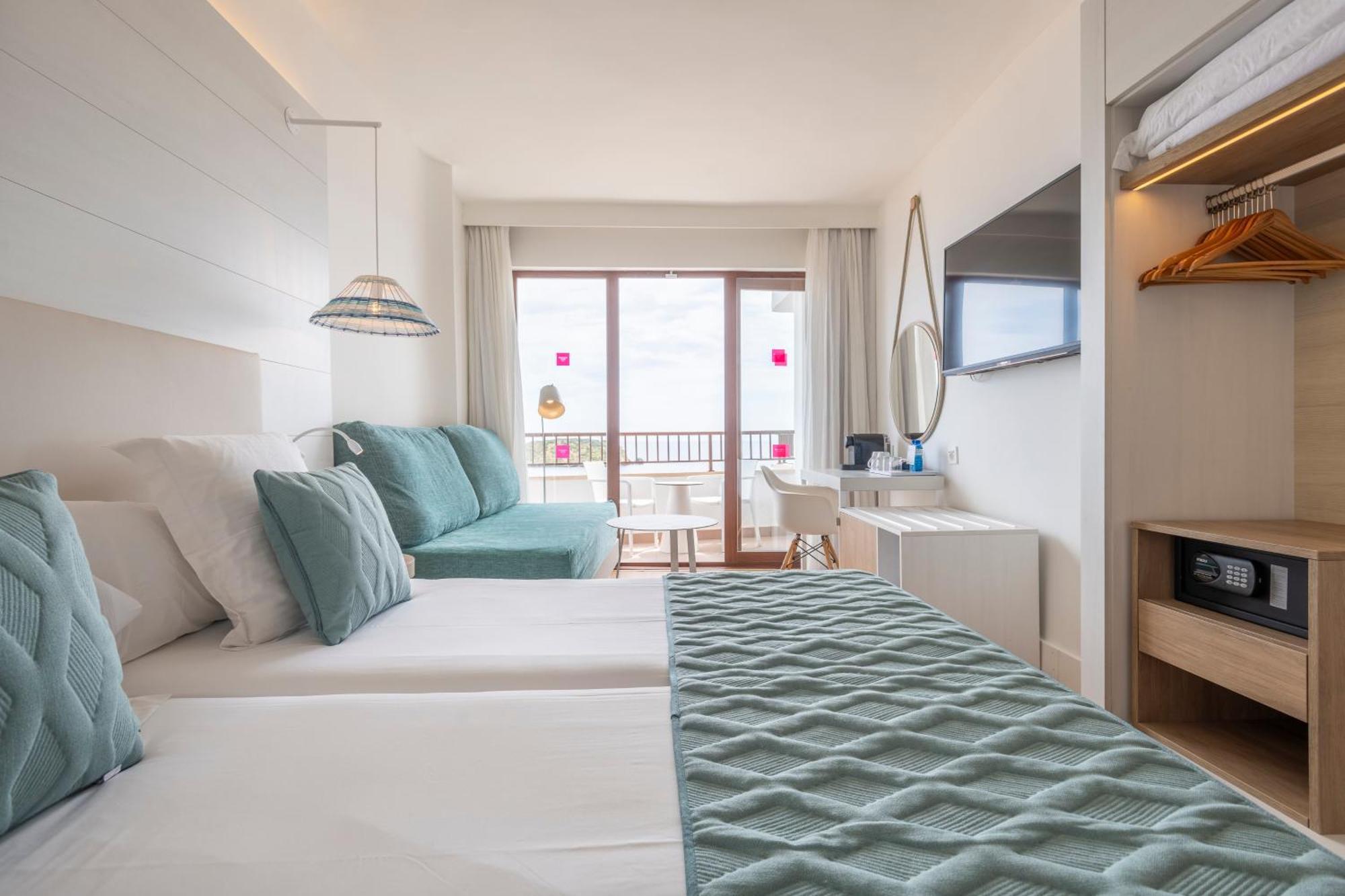 Deluxe Double Room Sea View
