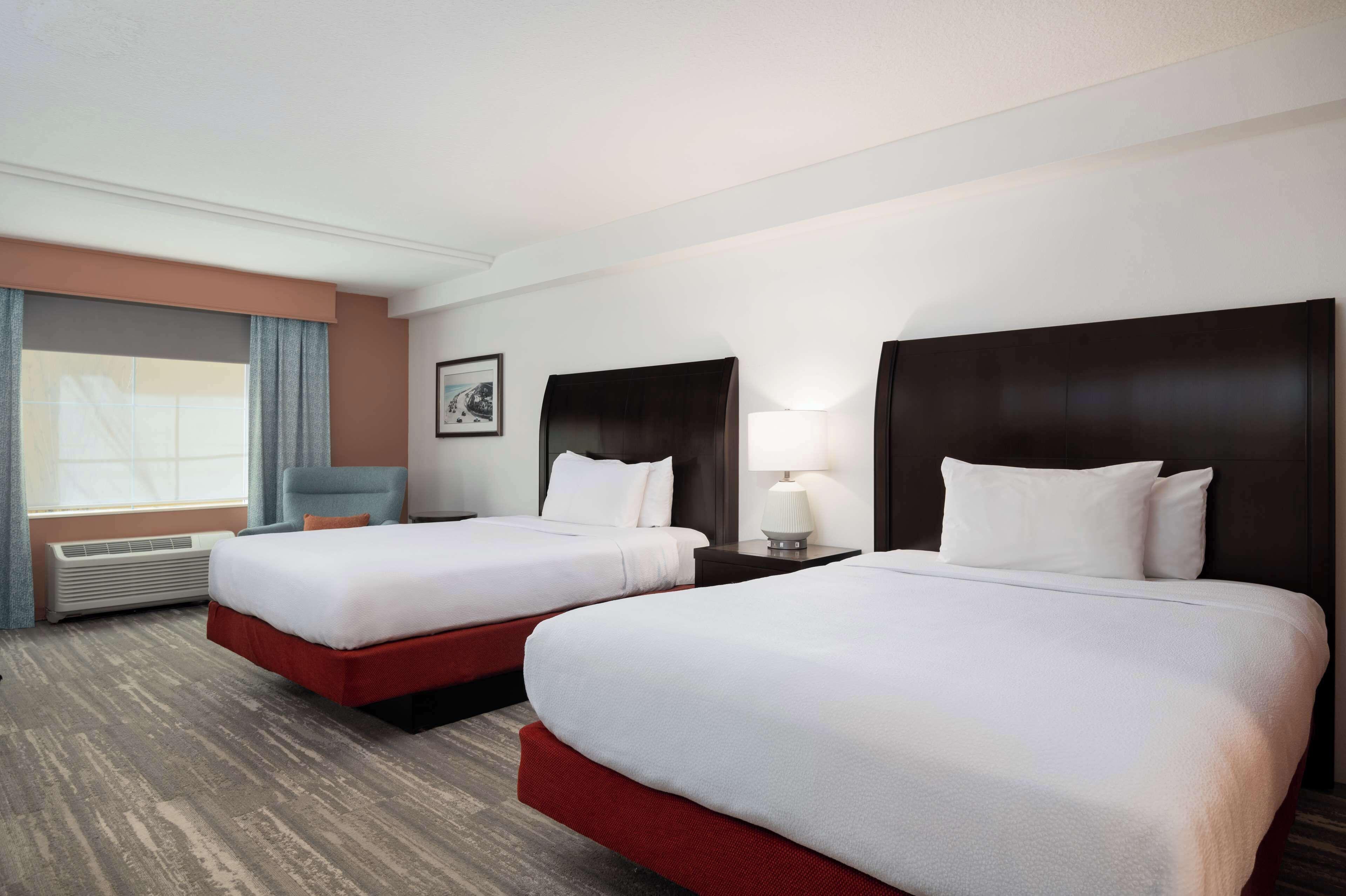 Queen Room Two Queen Beds