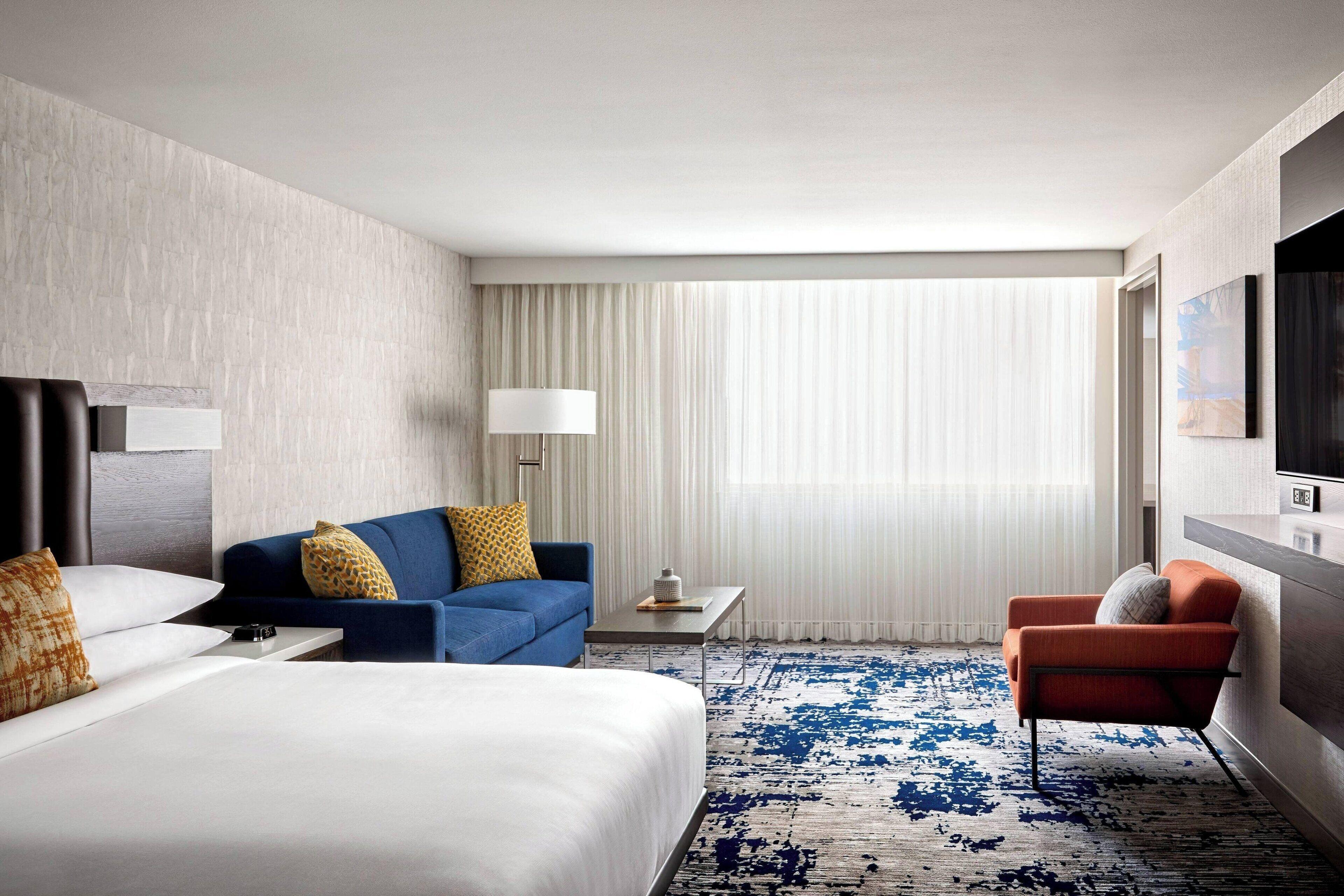 Suite 1 King Sofa bed Balcony,1705712334:JPEG
