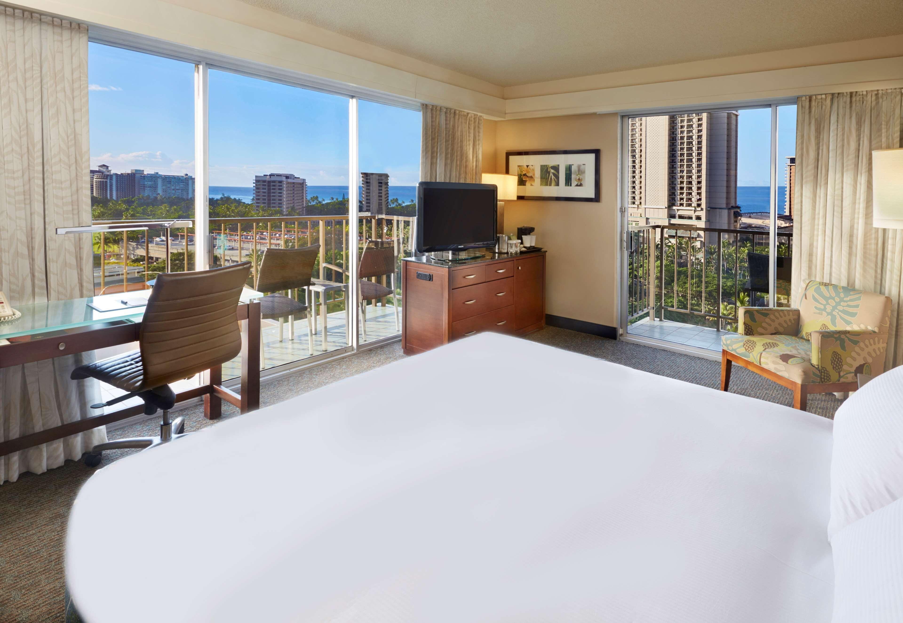 King Corner Room Partial Ocean View