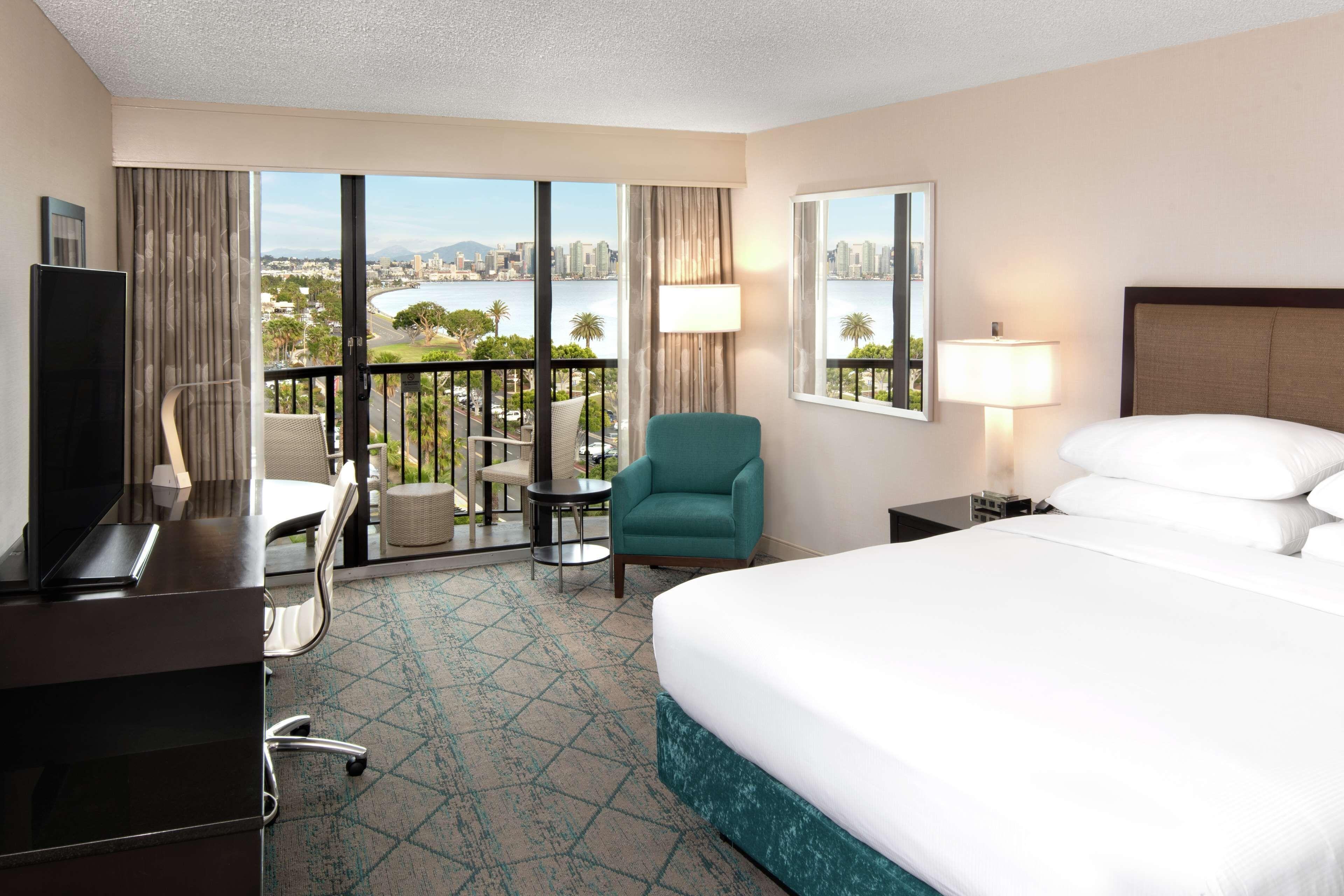 Superior King Room Marina View,1548836779:JPEG