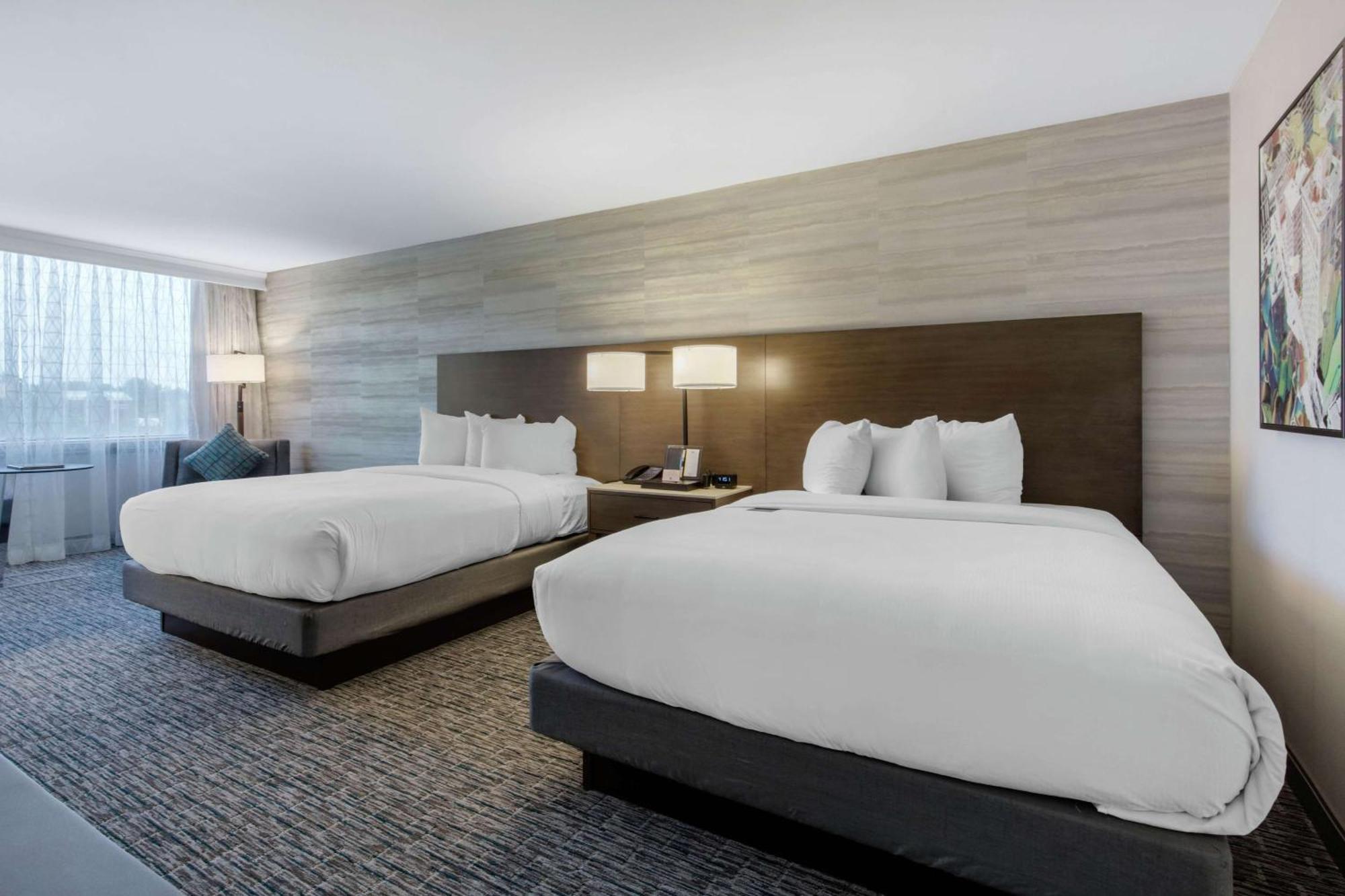 Queen Room Two Queen Beds