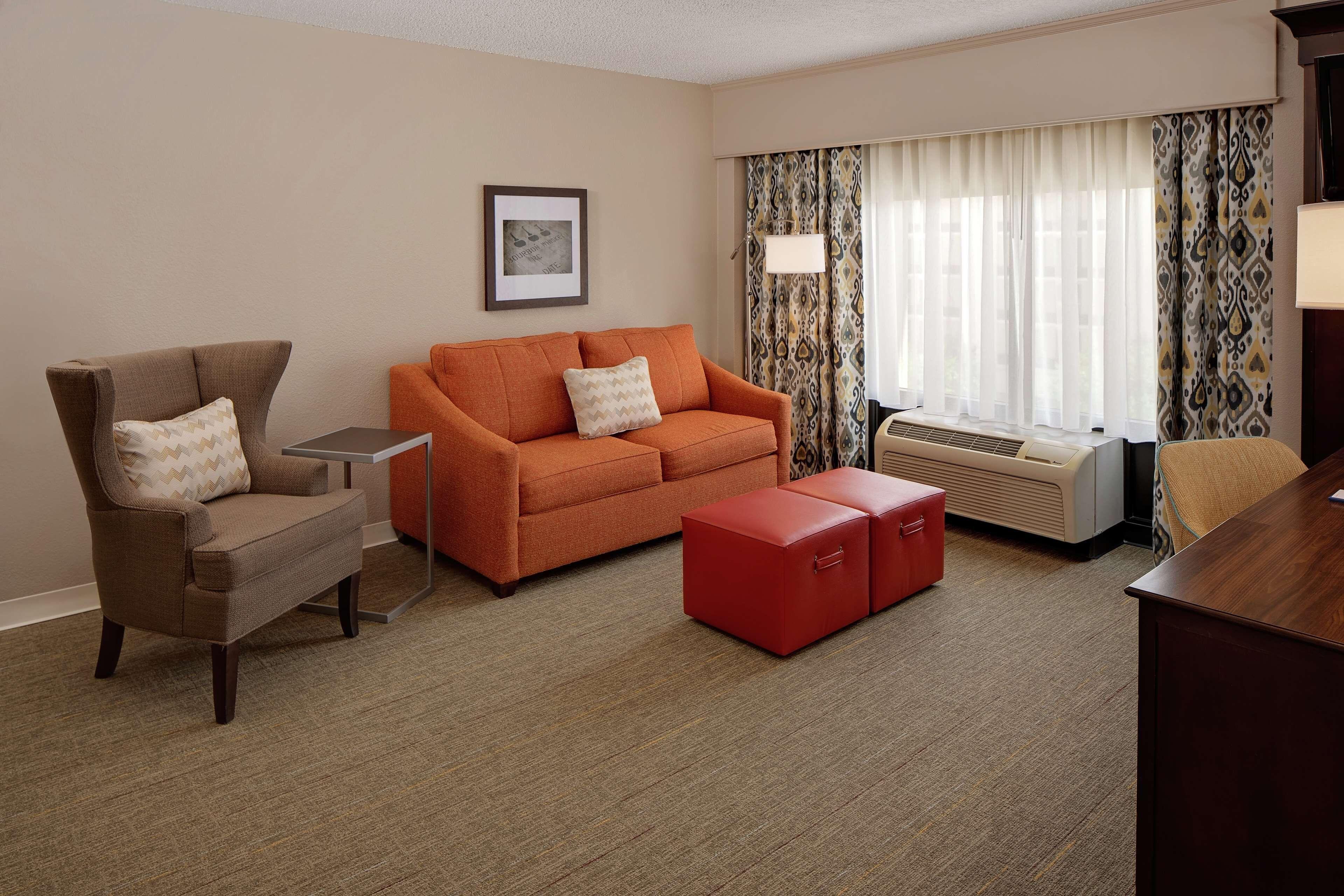 Queen Suite Sofa Bed Non-Smoking