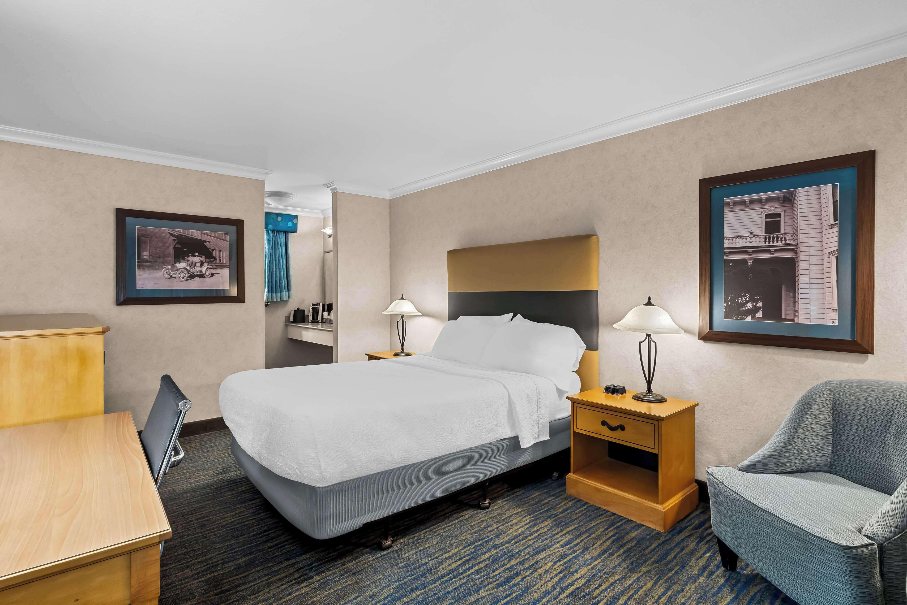 Queen Room