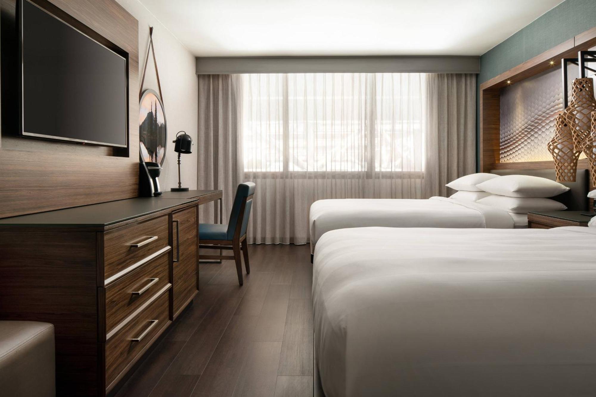 Guest Room Two Queen Beds