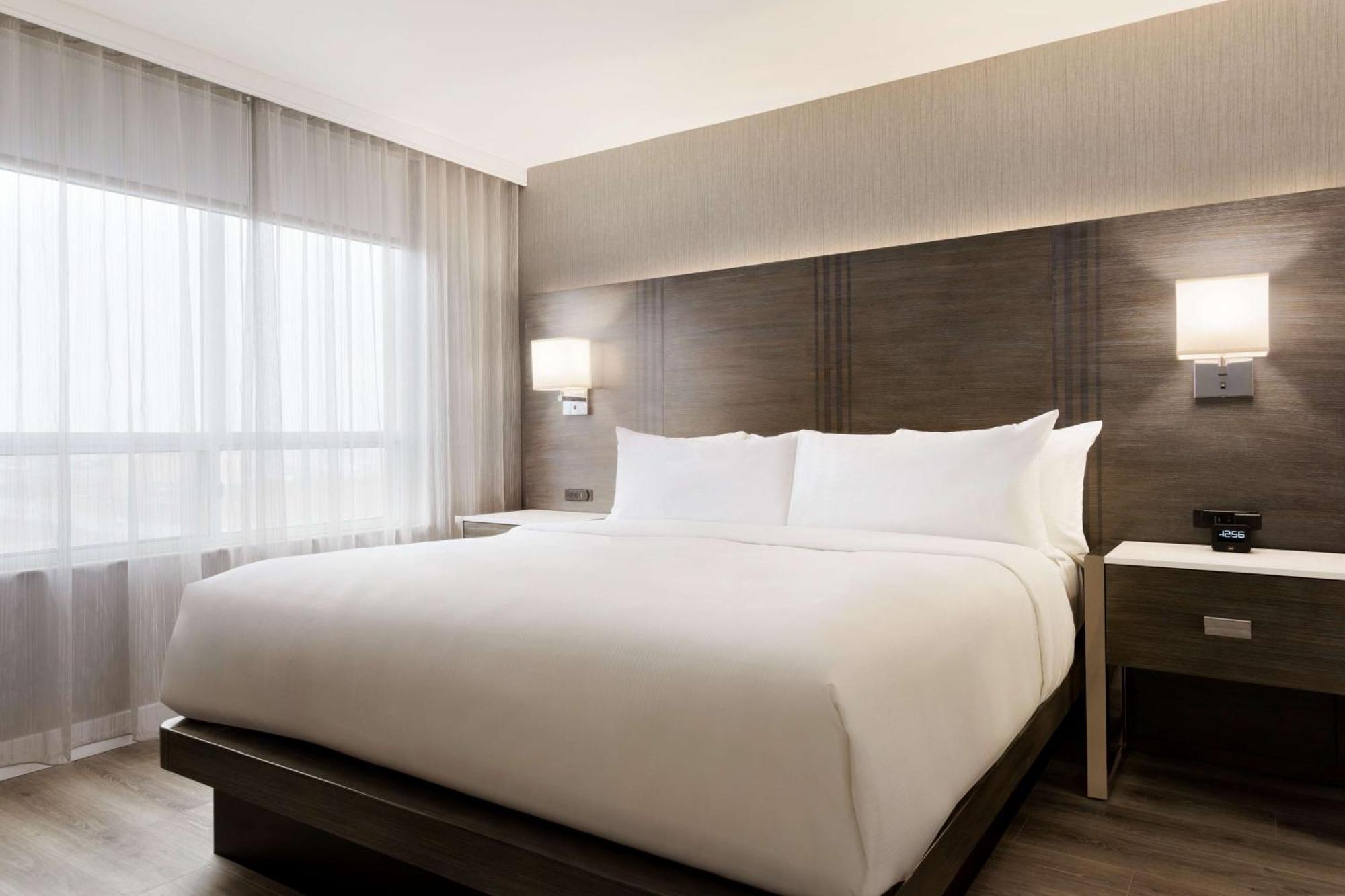 Two-Room King Suite