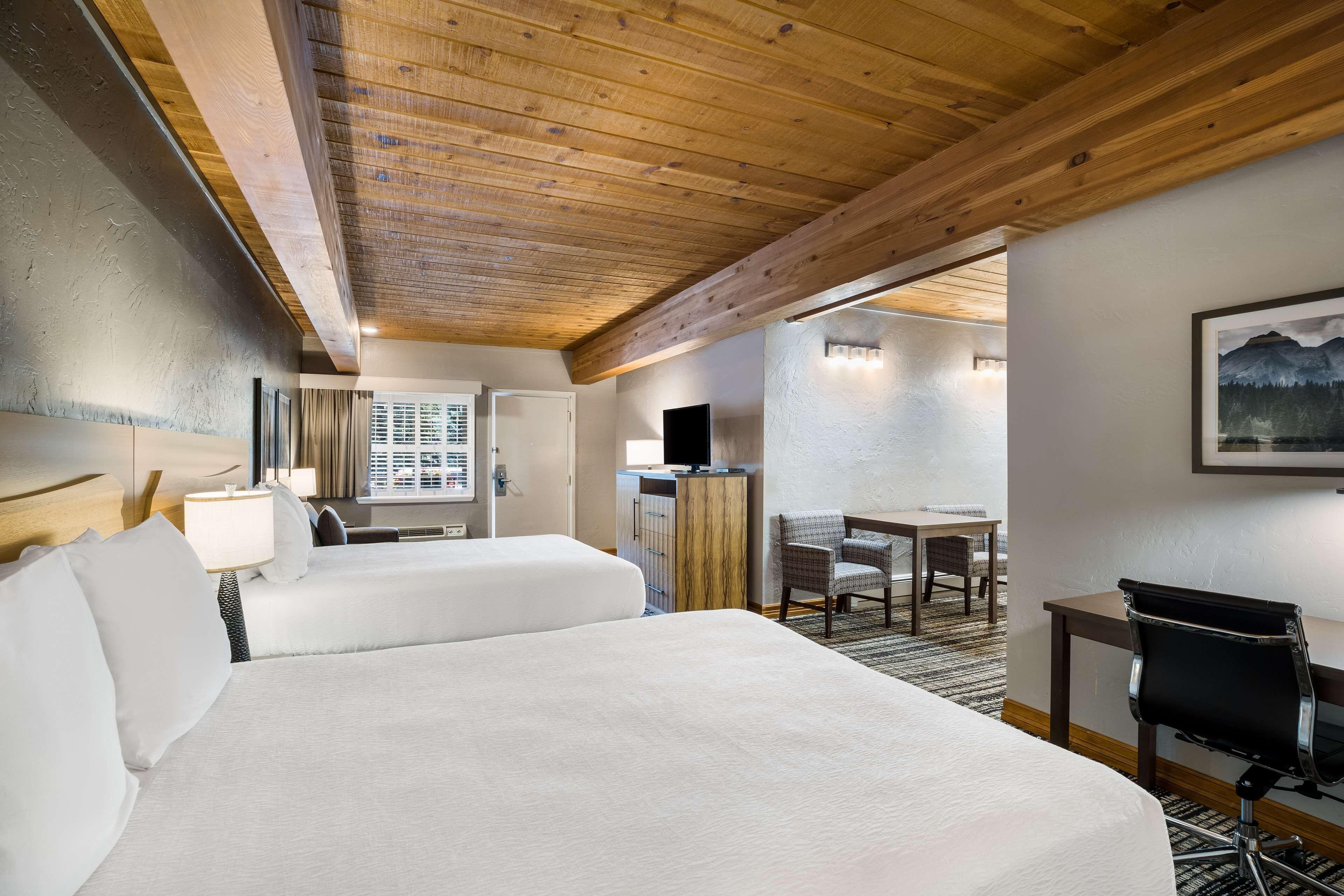 Queen Room with Two Queen Beds and Sofa Bed