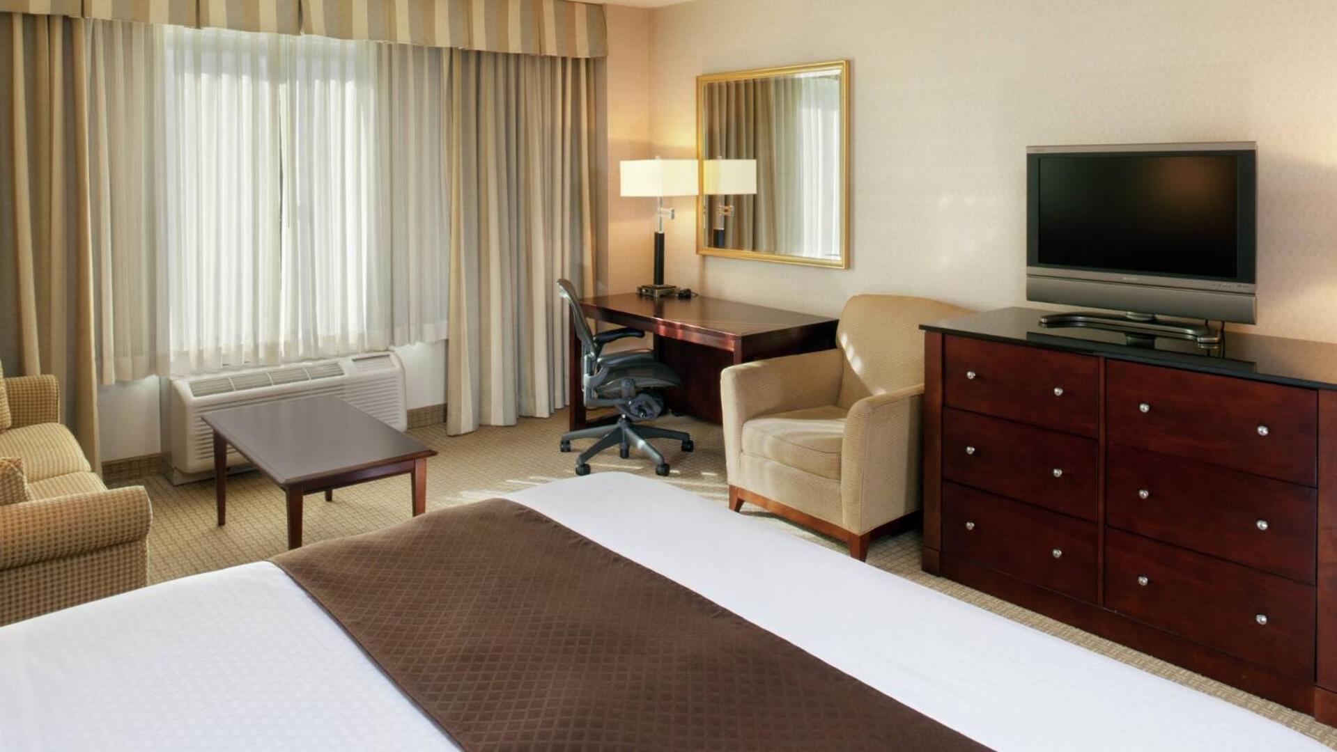 King Room King Bed Non-Smoking