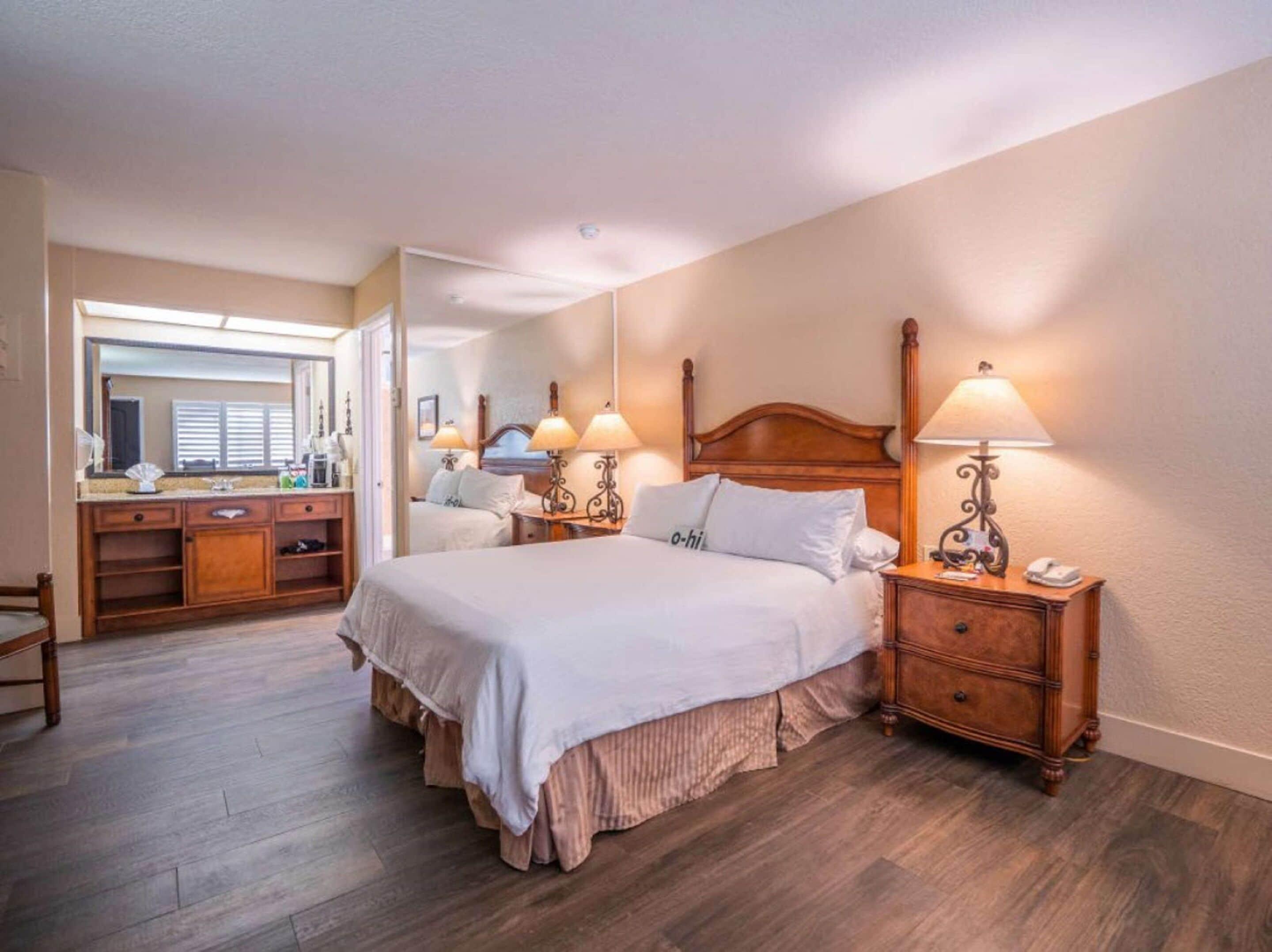 Standard Room One Queen Bed Patio