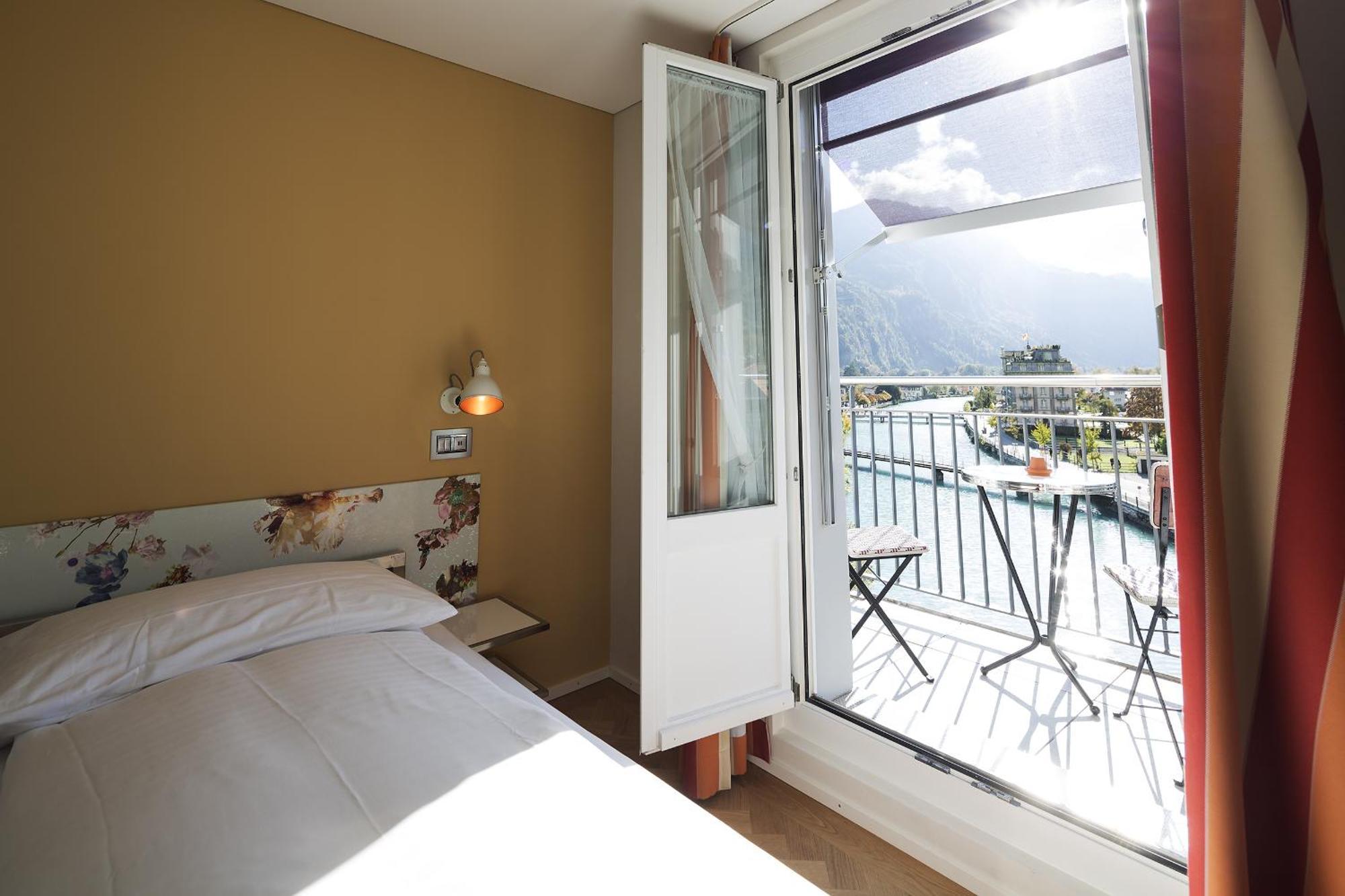 Boutique Double Top Floor River View