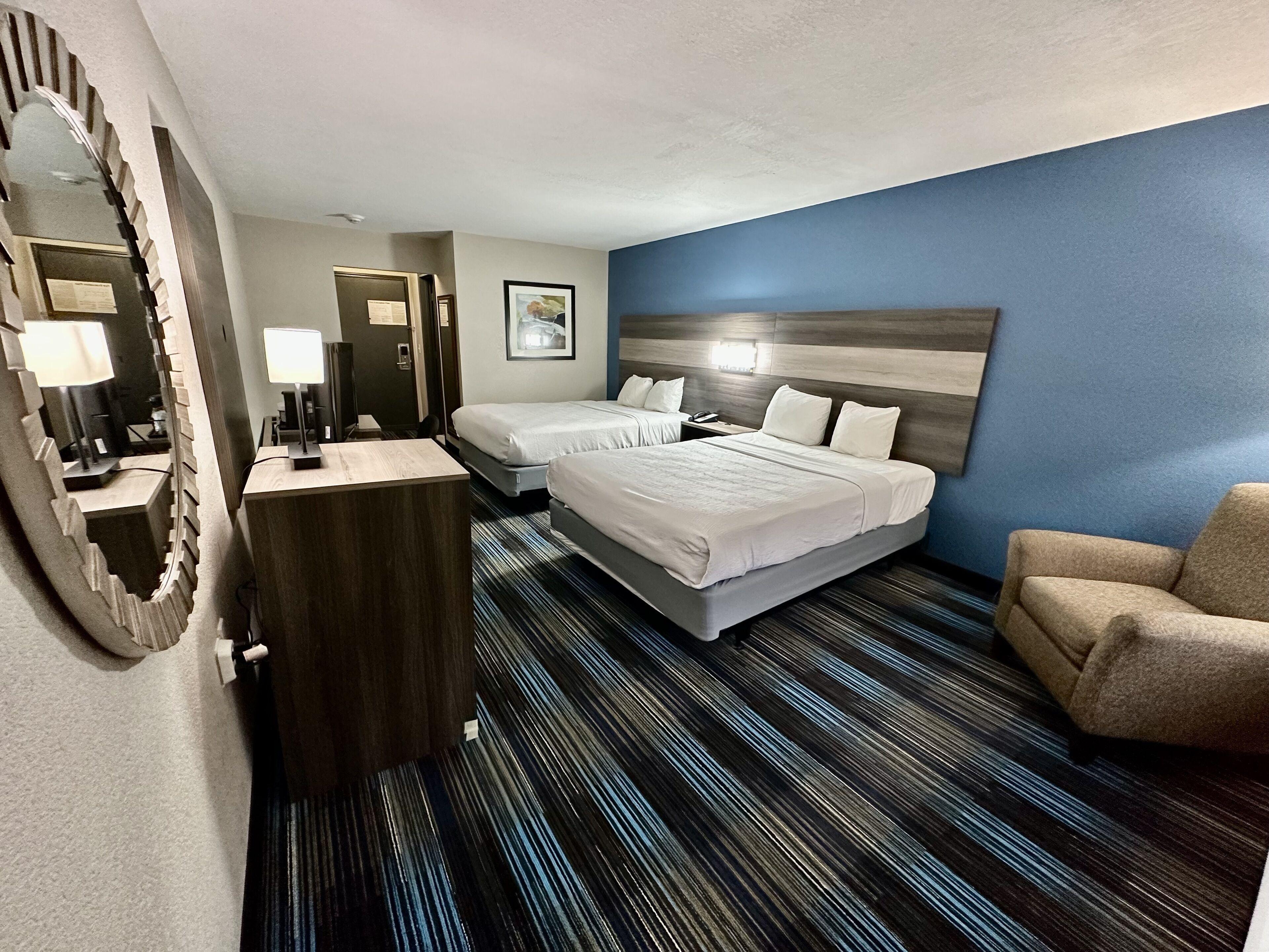 Queen Room Two Queen Beds Non-Smoking
