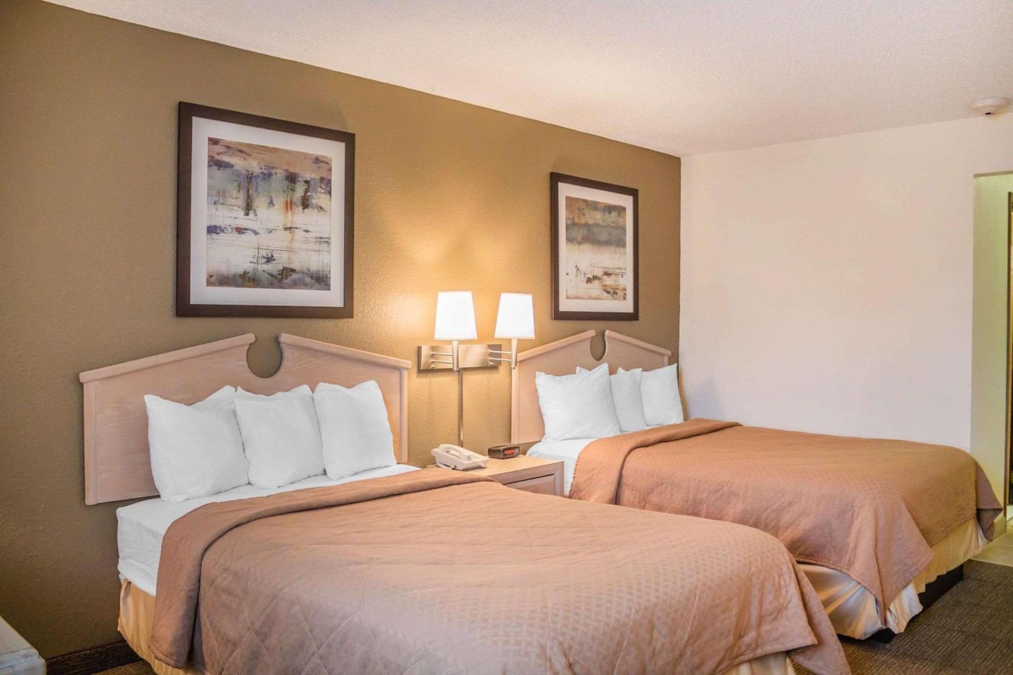 Double Room Two Double Beds Non-Smoking