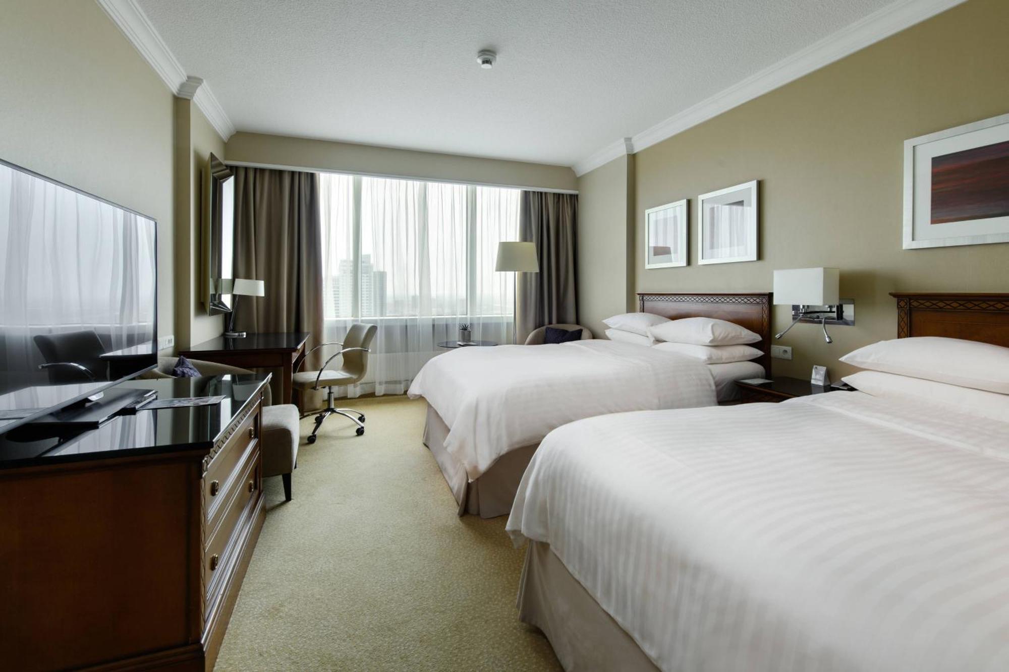 Deluxe Double Room City View
