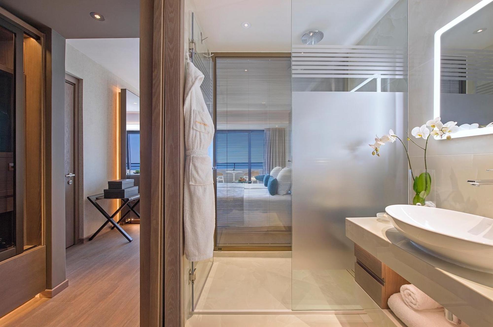 Superior Double or Twin Room Sea View