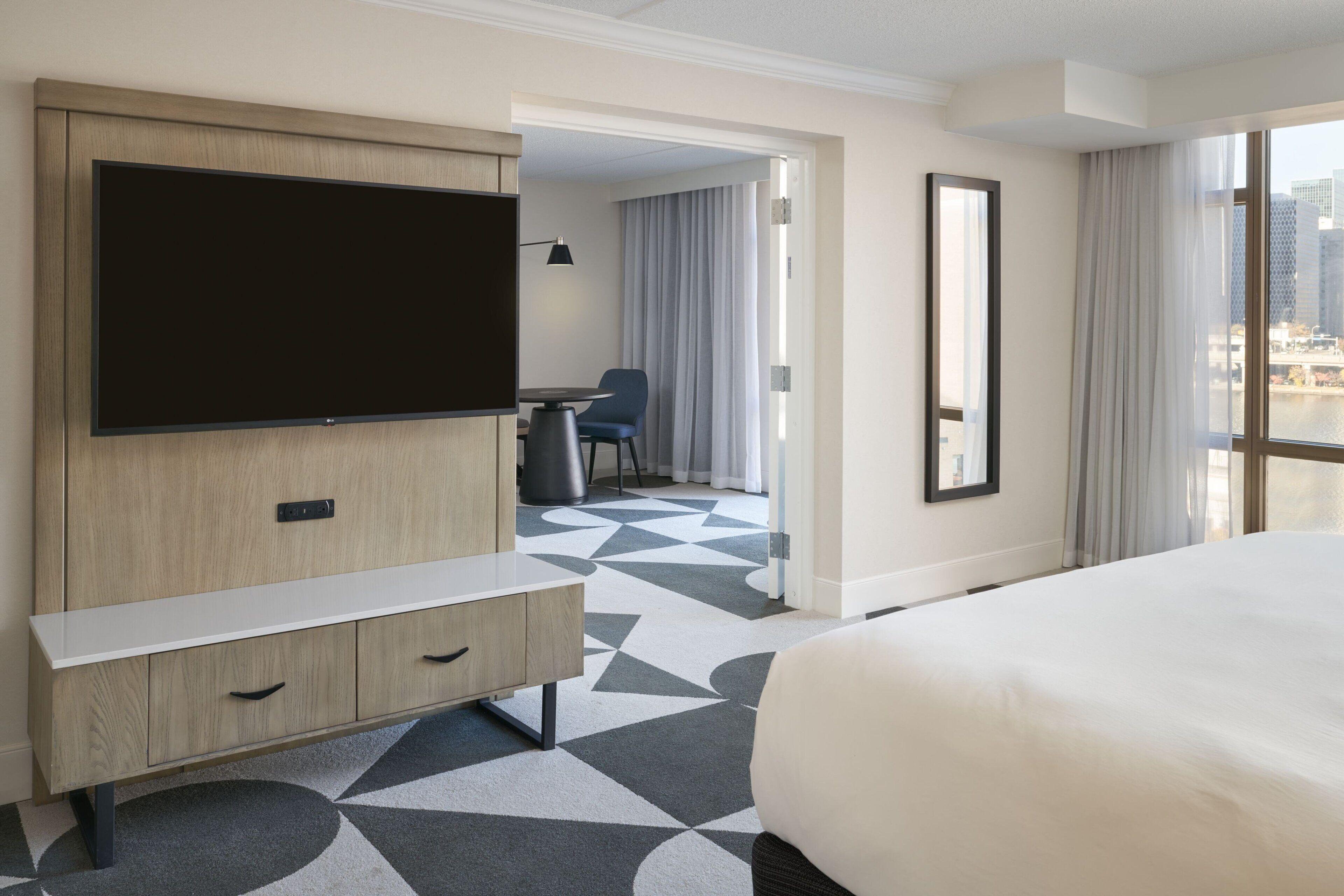 King Suite City View